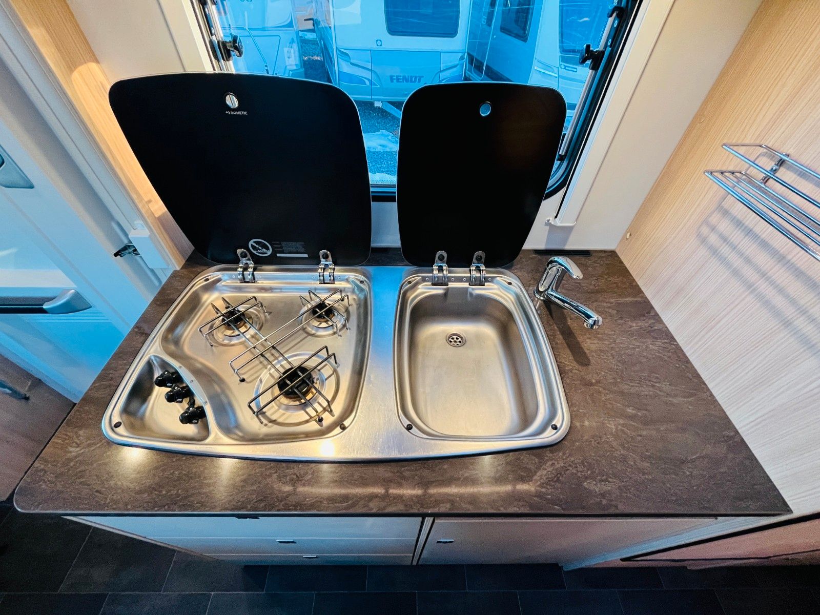 Fahrzeugabbildung Bürstner LYSEO A 660 ETAGENBETTEN FAHRRADTRÄGER