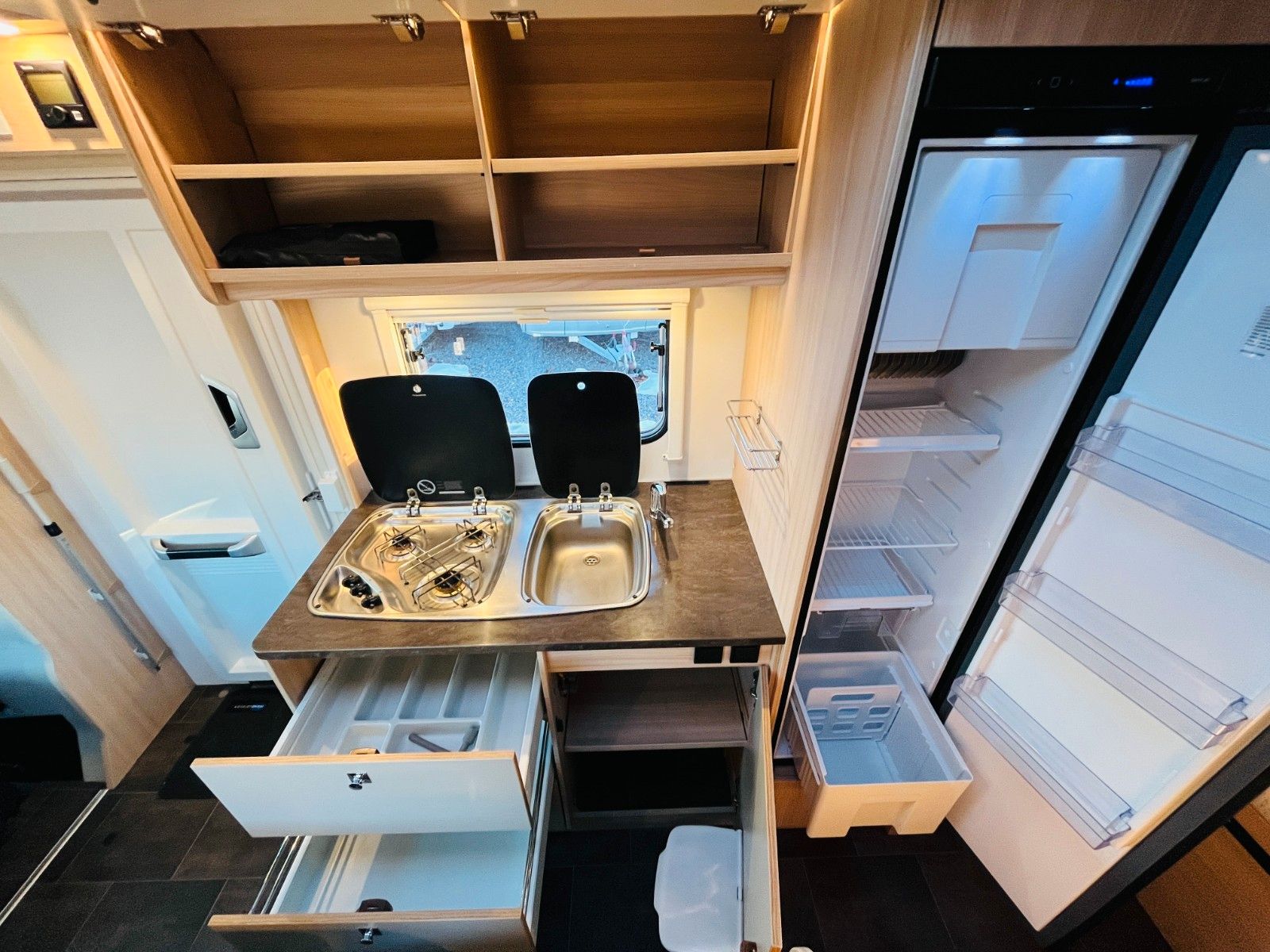 Fahrzeugabbildung Bürstner LYSEO A 660 ETAGENBETTEN FAHRRADTRÄGER