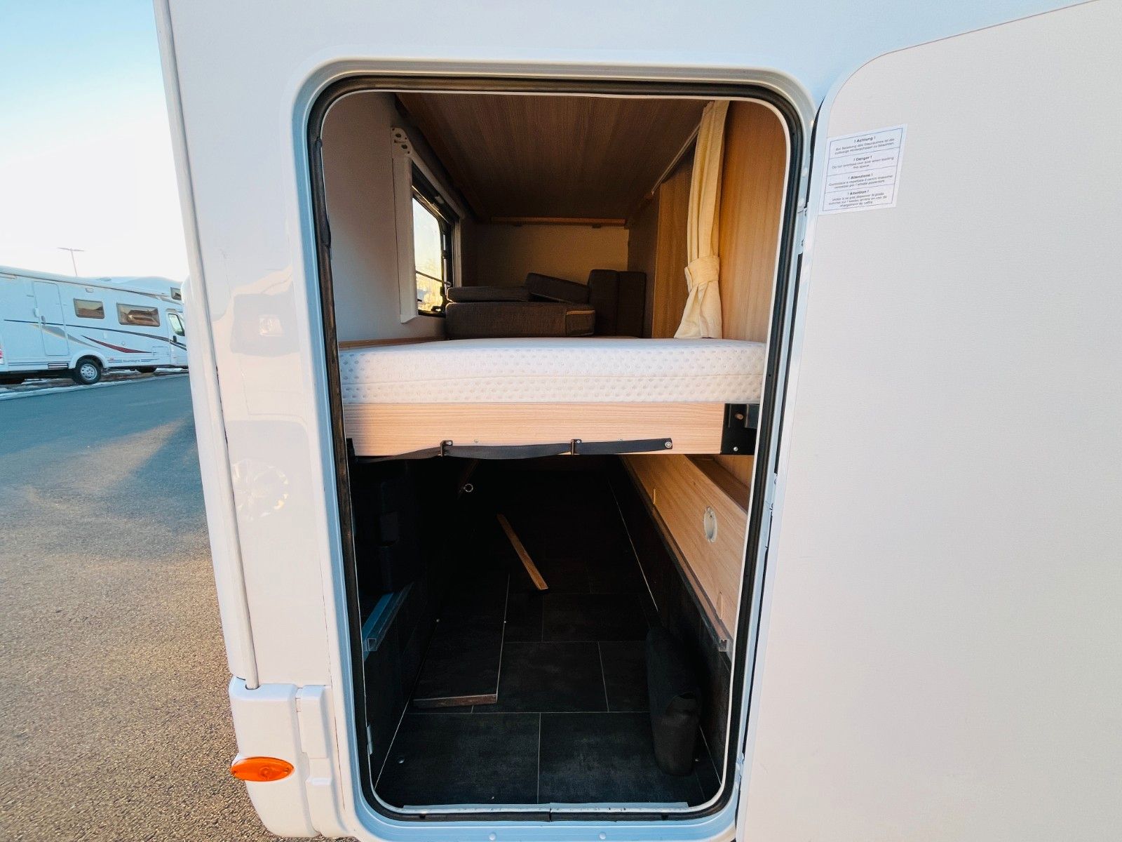 Fahrzeugabbildung Bürstner LYSEO A 660 ETAGENBETTEN FAHRRADTRÄGER