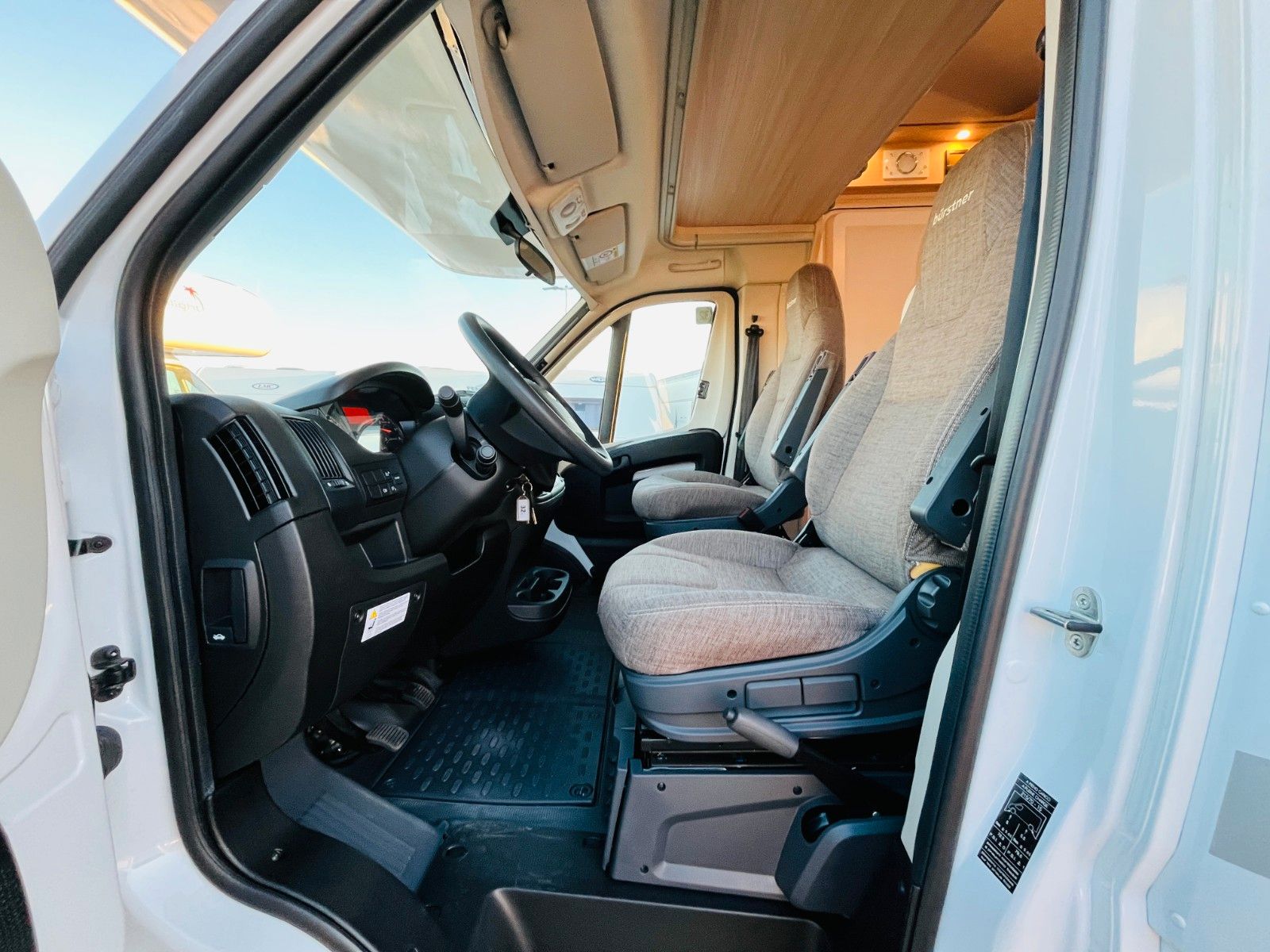 Fahrzeugabbildung Bürstner LYSEO A 660 ETAGENBETTEN FAHRRADTRÄGER