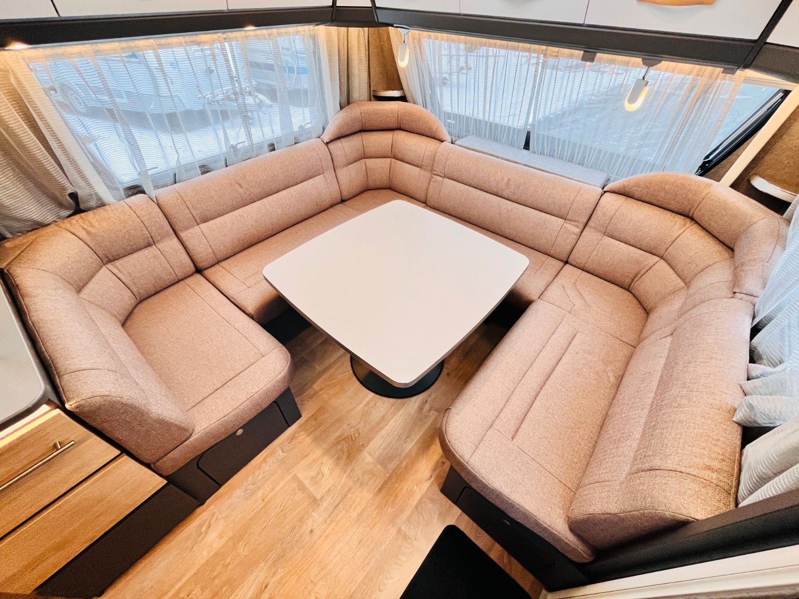 Fahrzeugabbildung Dethleffs BEDUIN SCANDINAVIA 650 RE ALDE SAT KLIMA MOVER