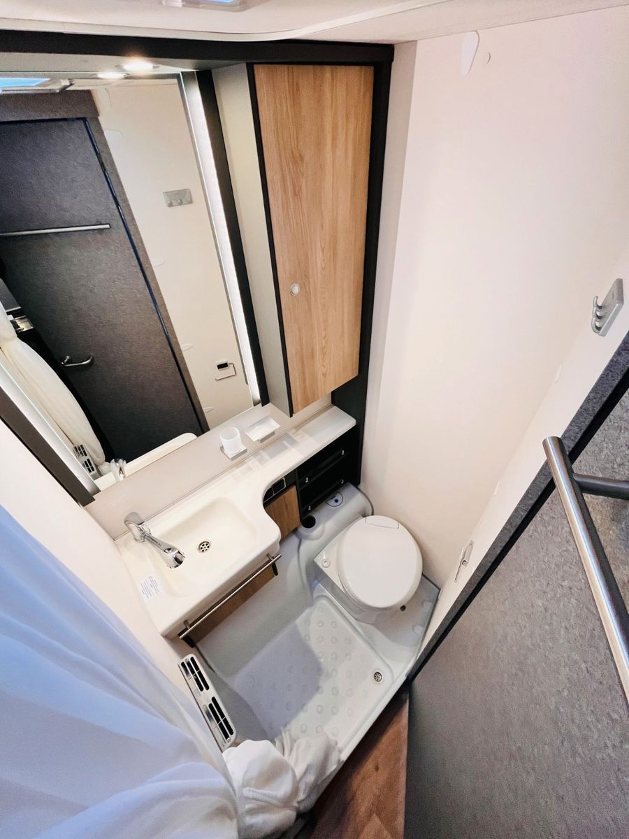 Fahrzeugabbildung Dethleffs BEDUIN SCANDINAVIA 650 RE ALDE SAT KLIMA MOVER