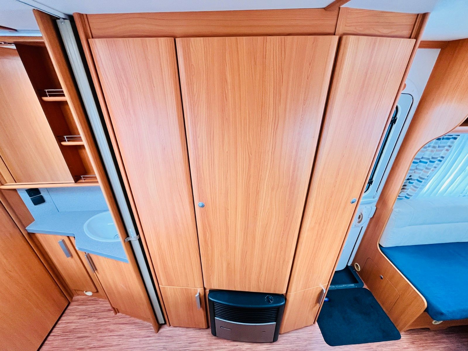 Fahrzeugabbildung Fendt SAPHIR 510 TFB FRANZ.BETT RUNDSITZGRUPPE MOVER