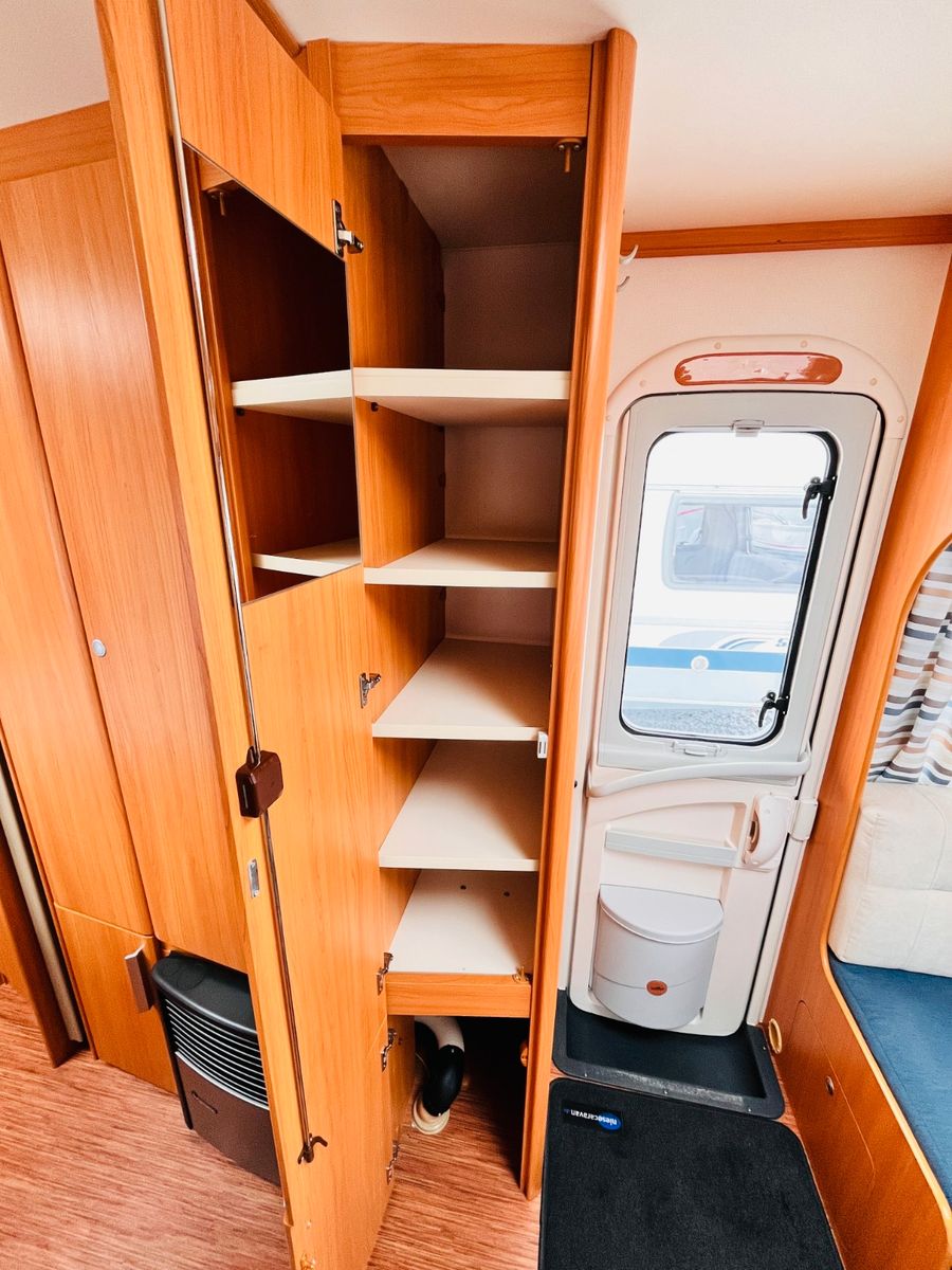 Fahrzeugabbildung Fendt SAPHIR 510 TFB FRANZ.BETT RUNDSITZGRUPPE MOVER