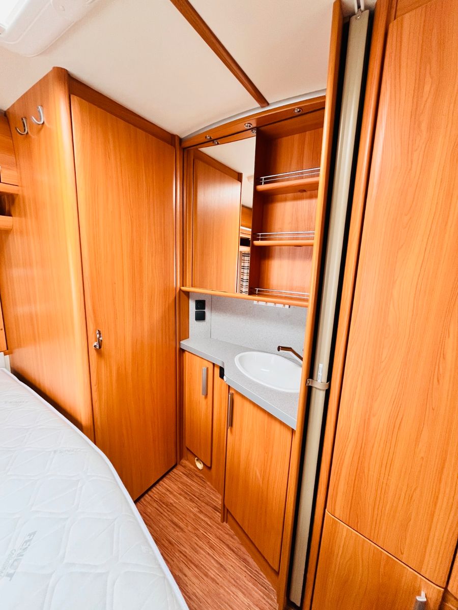 Fahrzeugabbildung Fendt SAPHIR 510 TFB FRANZ.BETT RUNDSITZGRUPPE MOVER