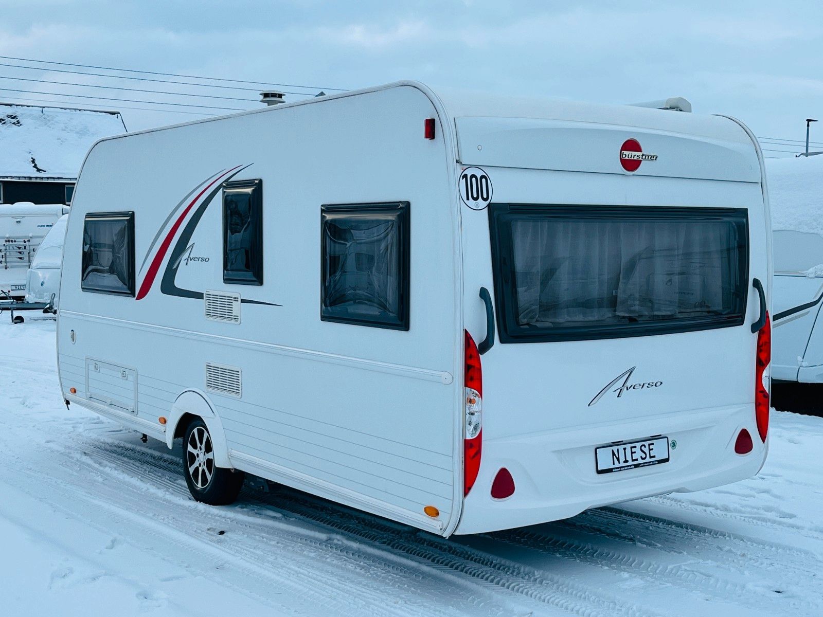 Fahrzeugabbildung Bürstner AVERSO 460 TS FRANZ.BETT RUNDSITZGRUPPE MOVER