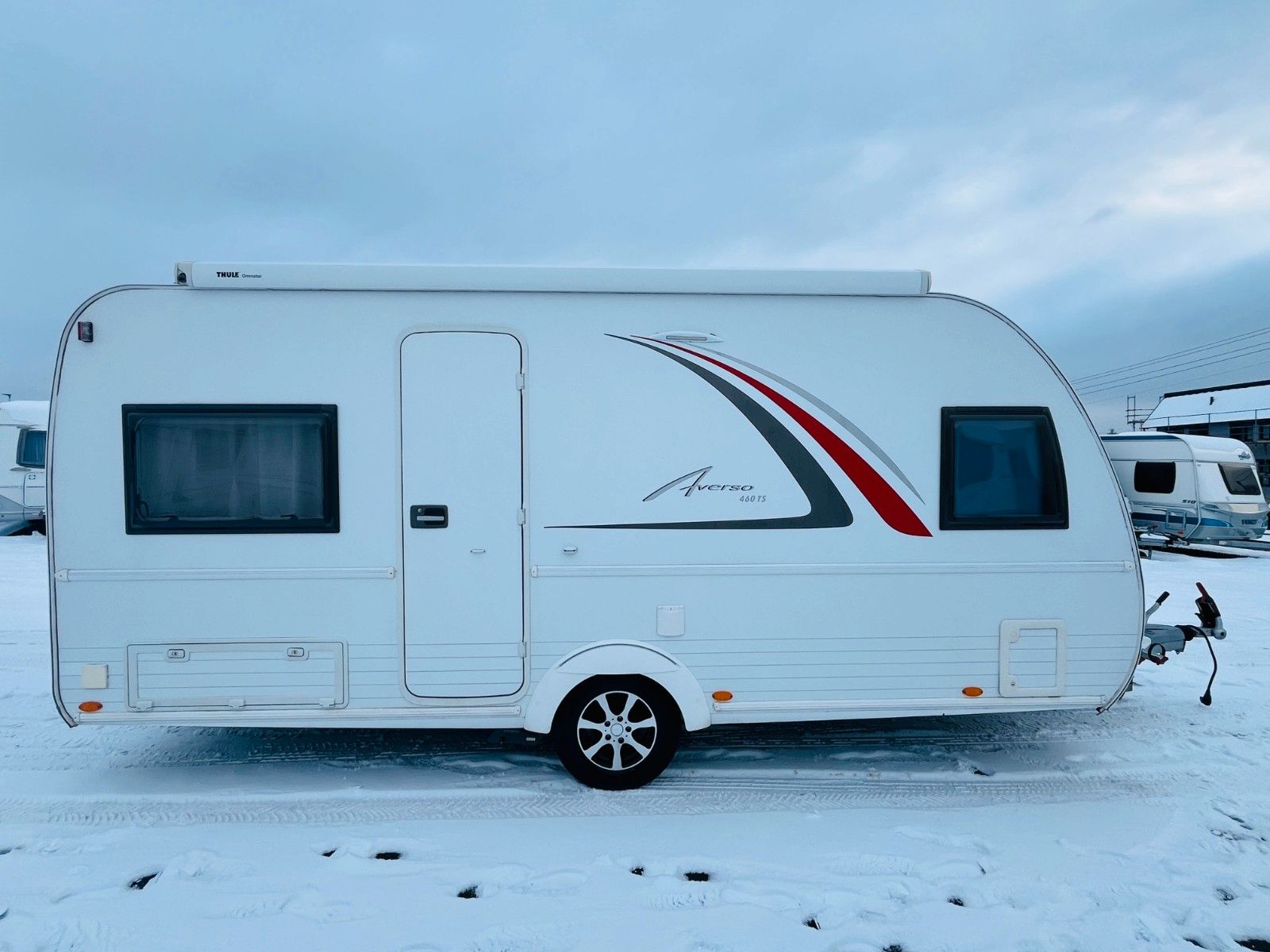 Fahrzeugabbildung Bürstner AVERSO 460 TS FRANZ.BETT RUNDSITZGRUPPE MOVER