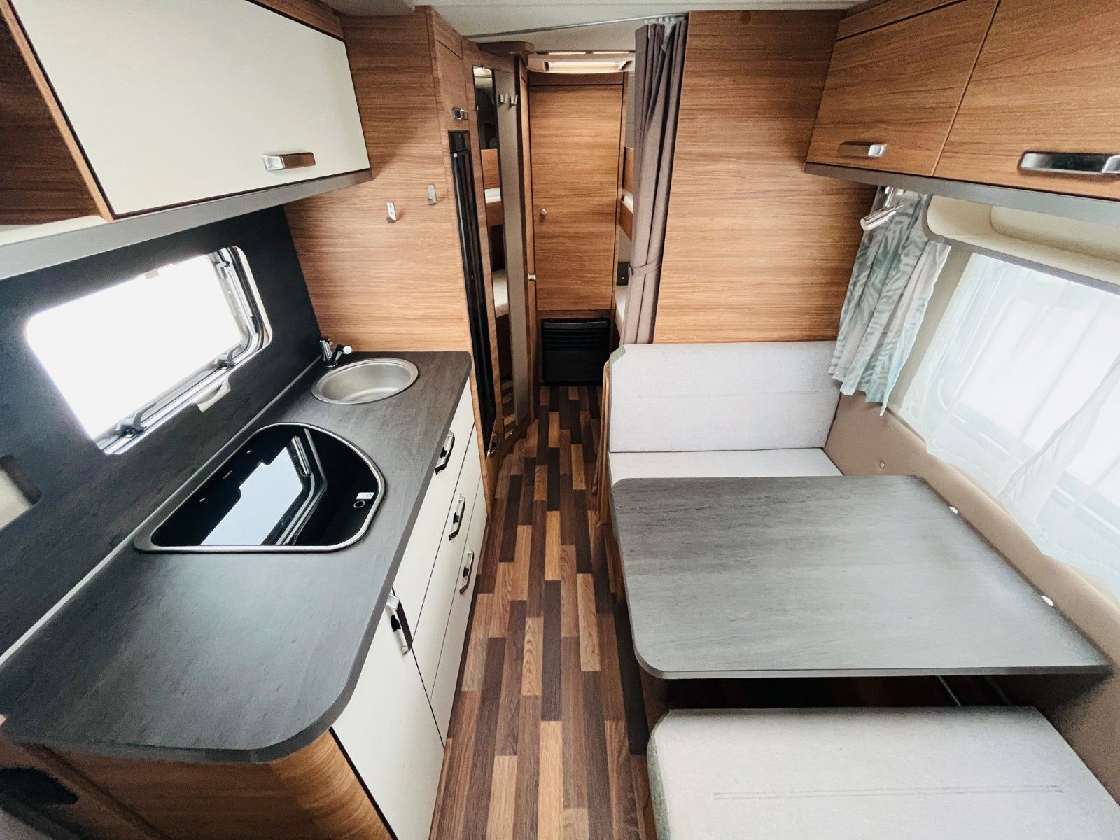 Fahrzeugabbildung Weinsberg CARAONE 550 QDK ETAGENBETTEN DUSCHE MOVER 1.HAND