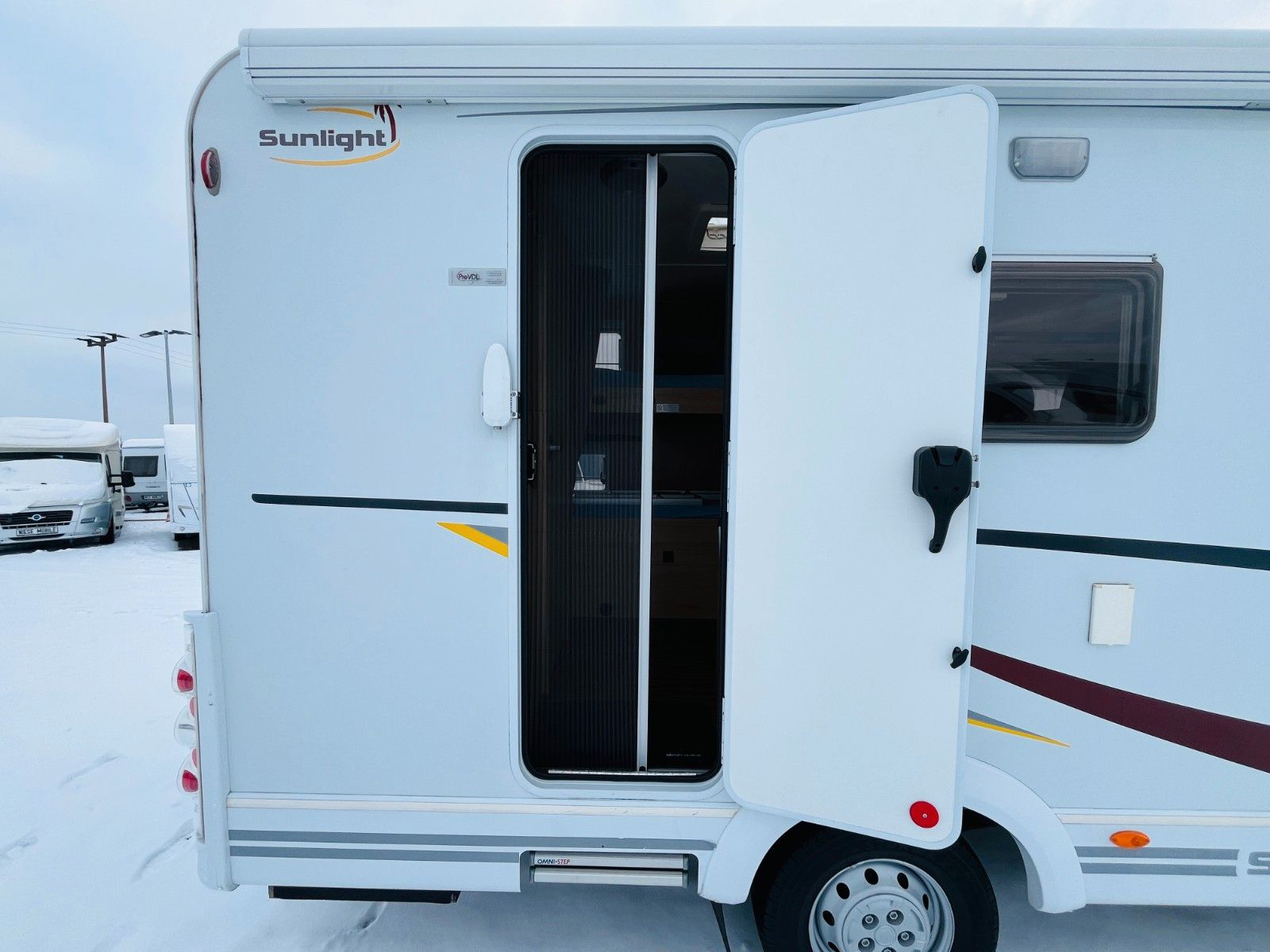 Fahrzeugabbildung Sunlight A 69 ETAGENBETTEN 2 SITZGRUPPEN MARKISE