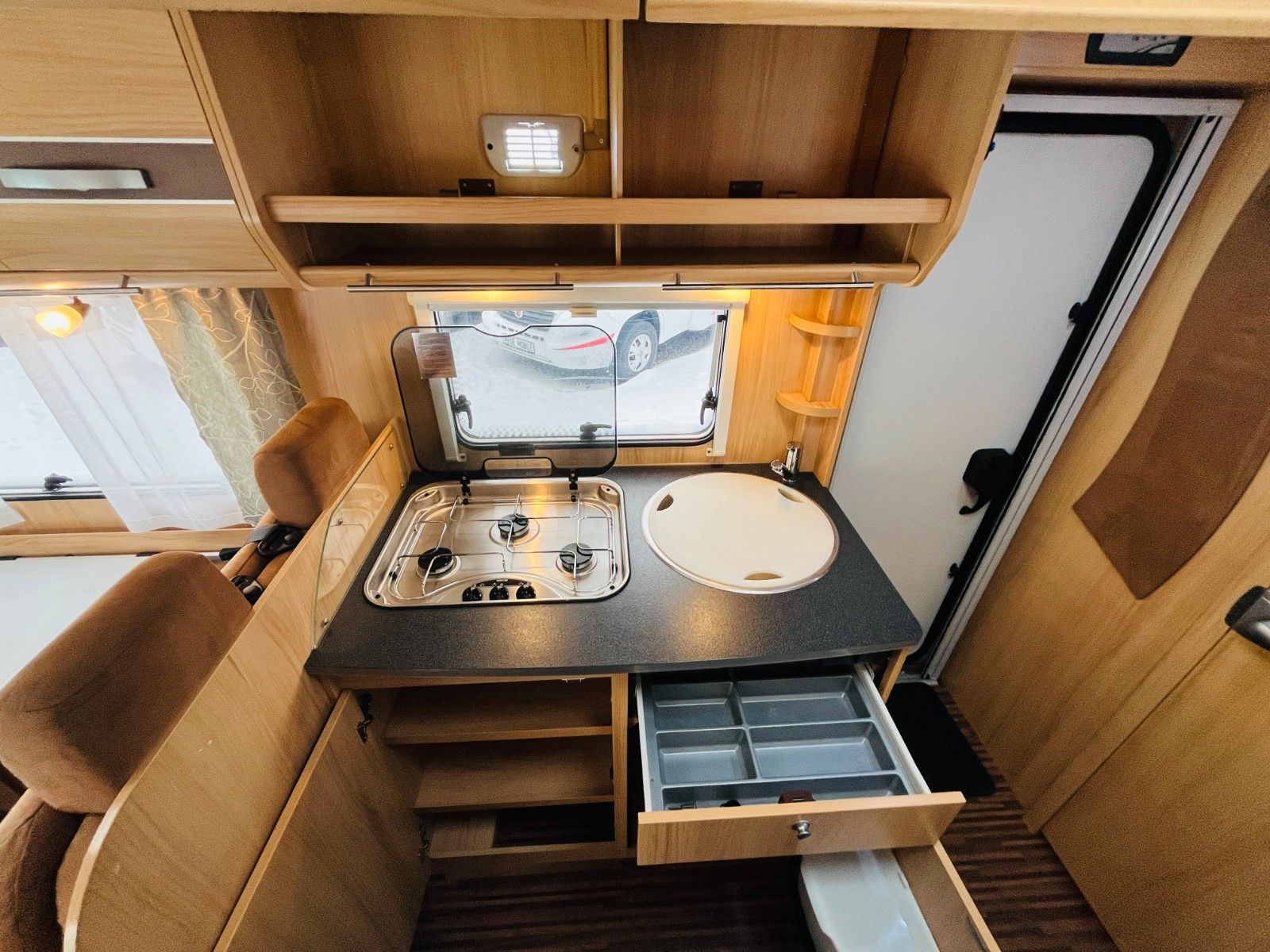 Fahrzeugabbildung Sunlight A 69 ETAGENBETTEN 2 SITZGRUPPEN MARKISE