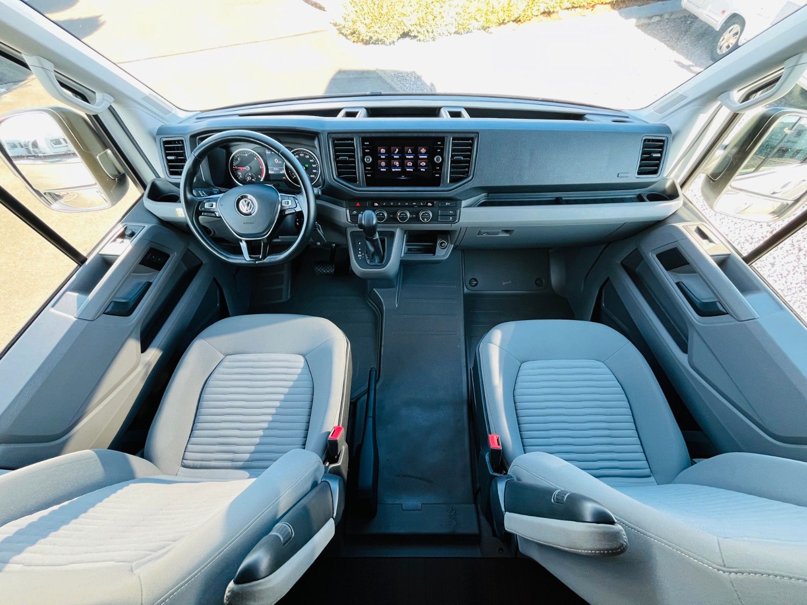 Fahrzeugabbildung Volkswagen GRAND CALIFORNIA 600 AUTOMATIK SOLAR MARKISE