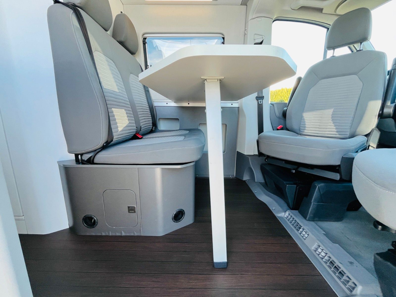 Fahrzeugabbildung Volkswagen GRAND CALIFORNIA 600 AUTOMATIK SOLAR MARKISE