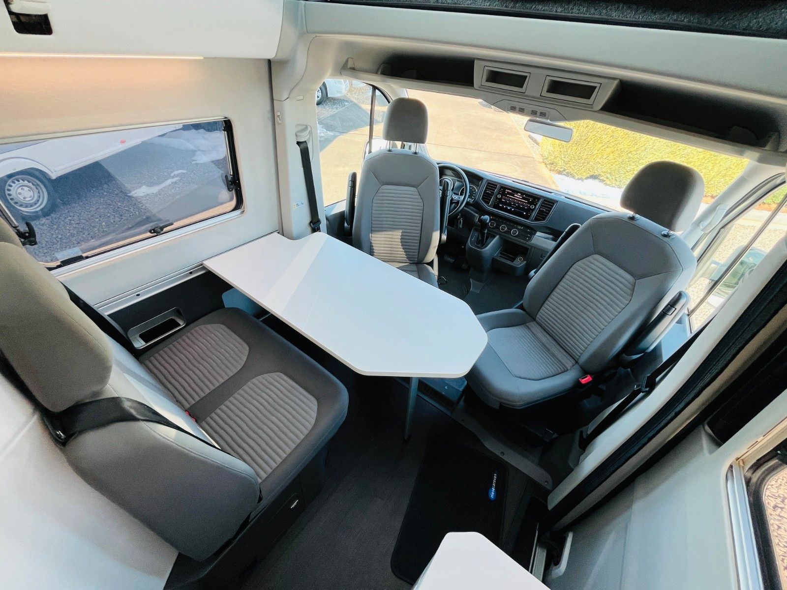 Fahrzeugabbildung Volkswagen GRAND CALIFORNIA 600 AUTOMATIK SOLAR MARKISE