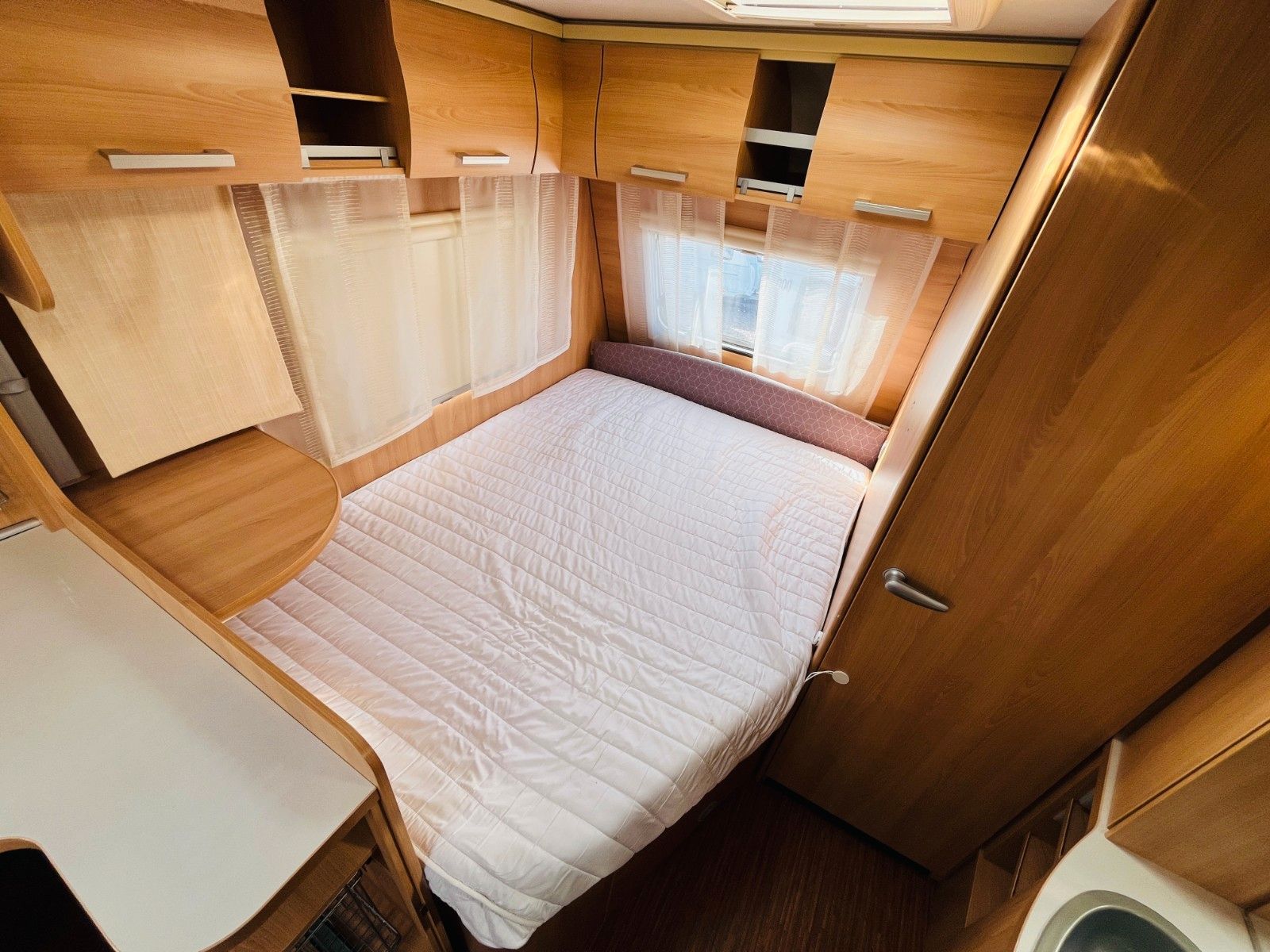 Fahrzeugabbildung TEC TRAVEL KING 460 TDF FRANZ.BETT MOVER