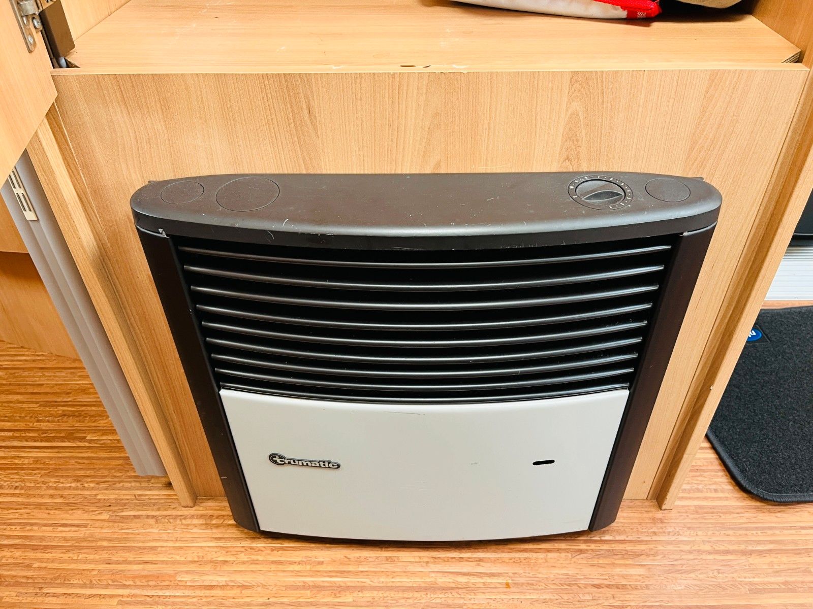 Fahrzeugabbildung TEC TRAVEL KING 460 TDF FRANZ.BETT MOVER