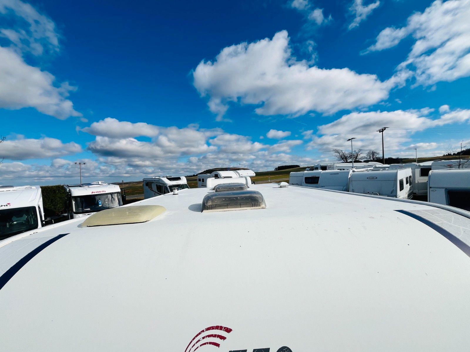 Fahrzeugabbildung TEC TRAVEL KING 460 TDF FRANZ.BETT MOVER