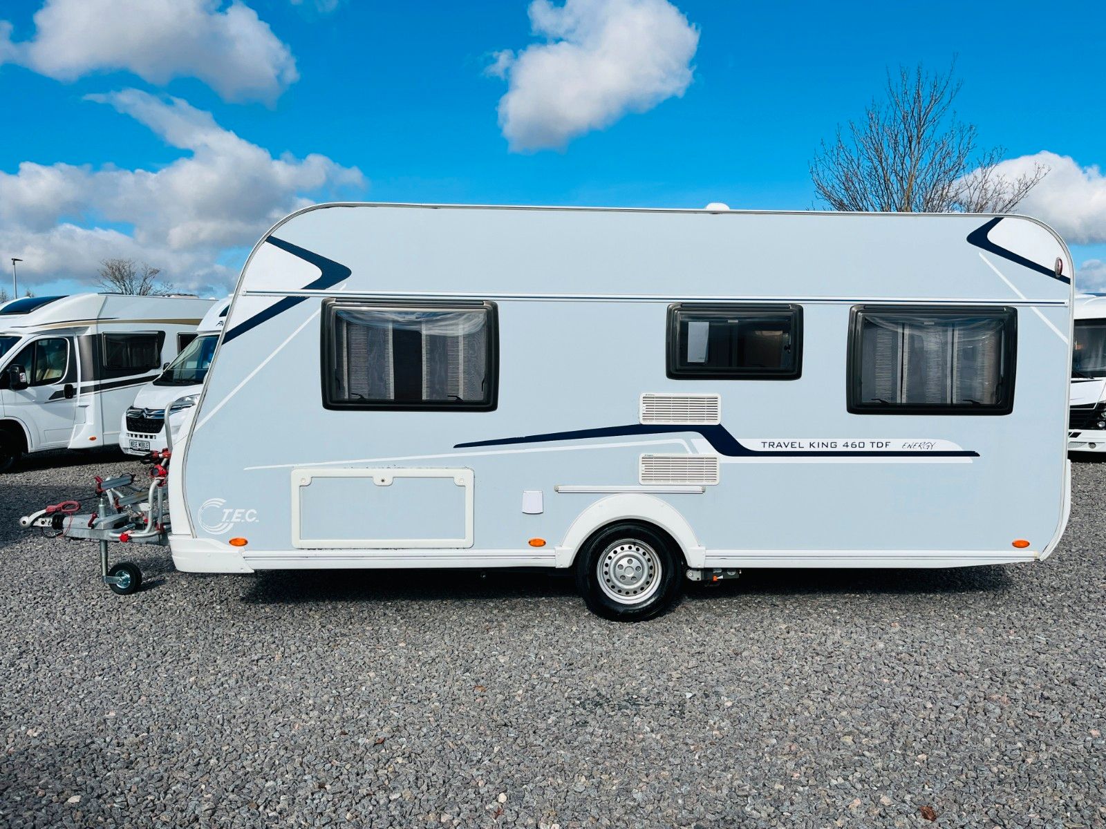 Fahrzeugabbildung TEC TRAVEL KING 460 TDF FRANZ.BETT MOVER