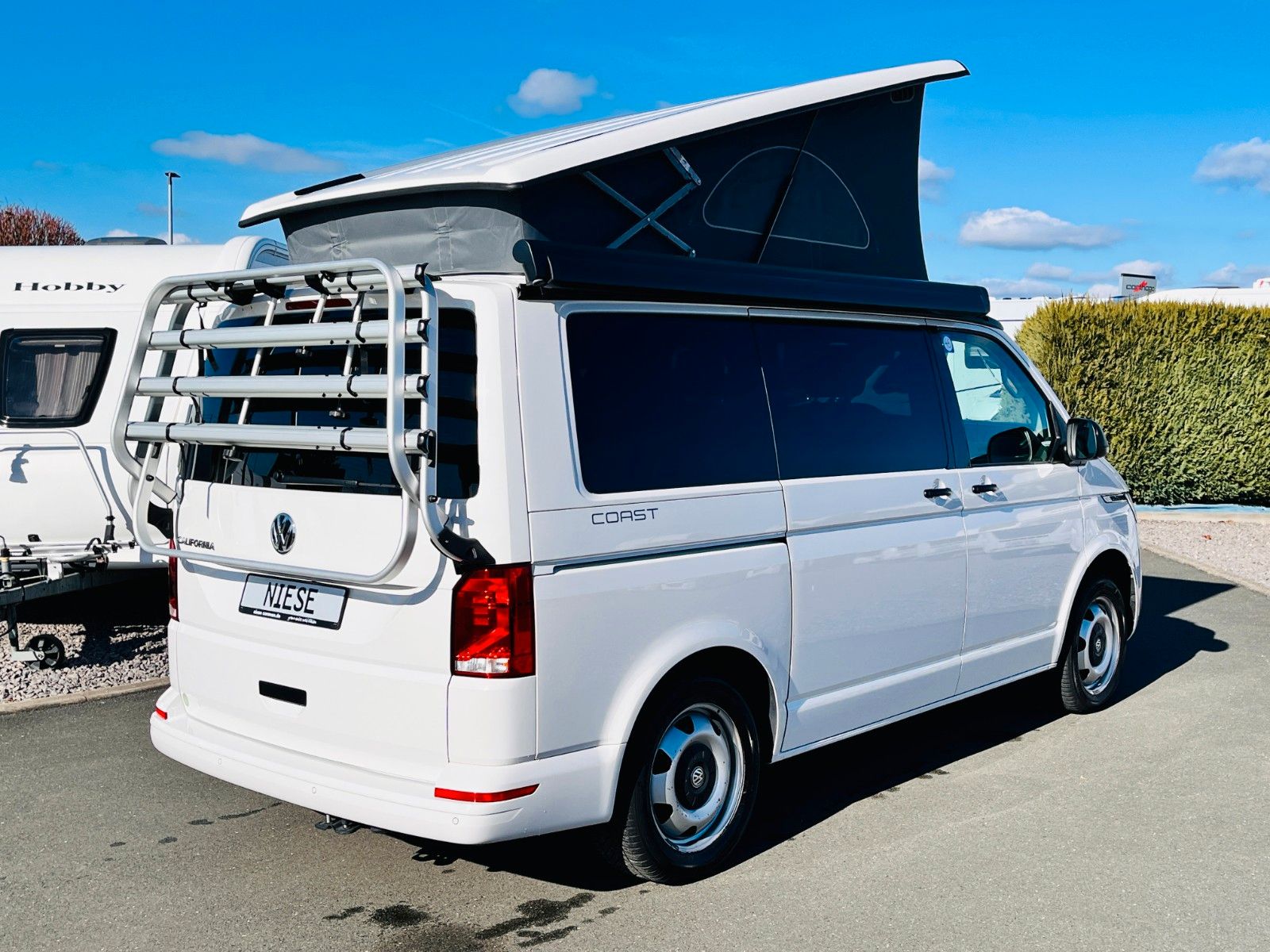 Fahrzeugabbildung Volkswagen T6 CALIFORNIA COAST AUTOMATIK SITZHEIZUNG