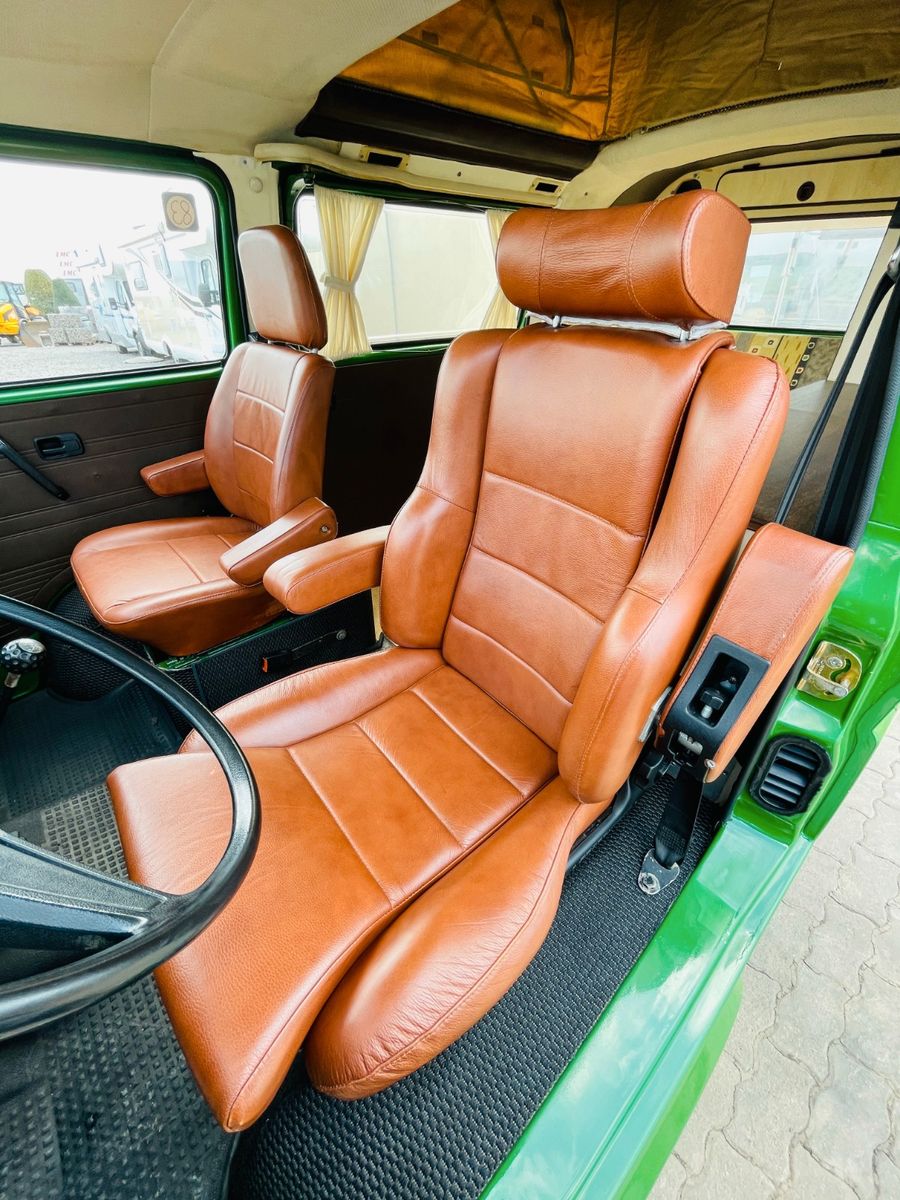 Fahrzeugabbildung Volkswagen T3 Caravelle C - CAMPER - H-Kennzeichen OLDTIMER