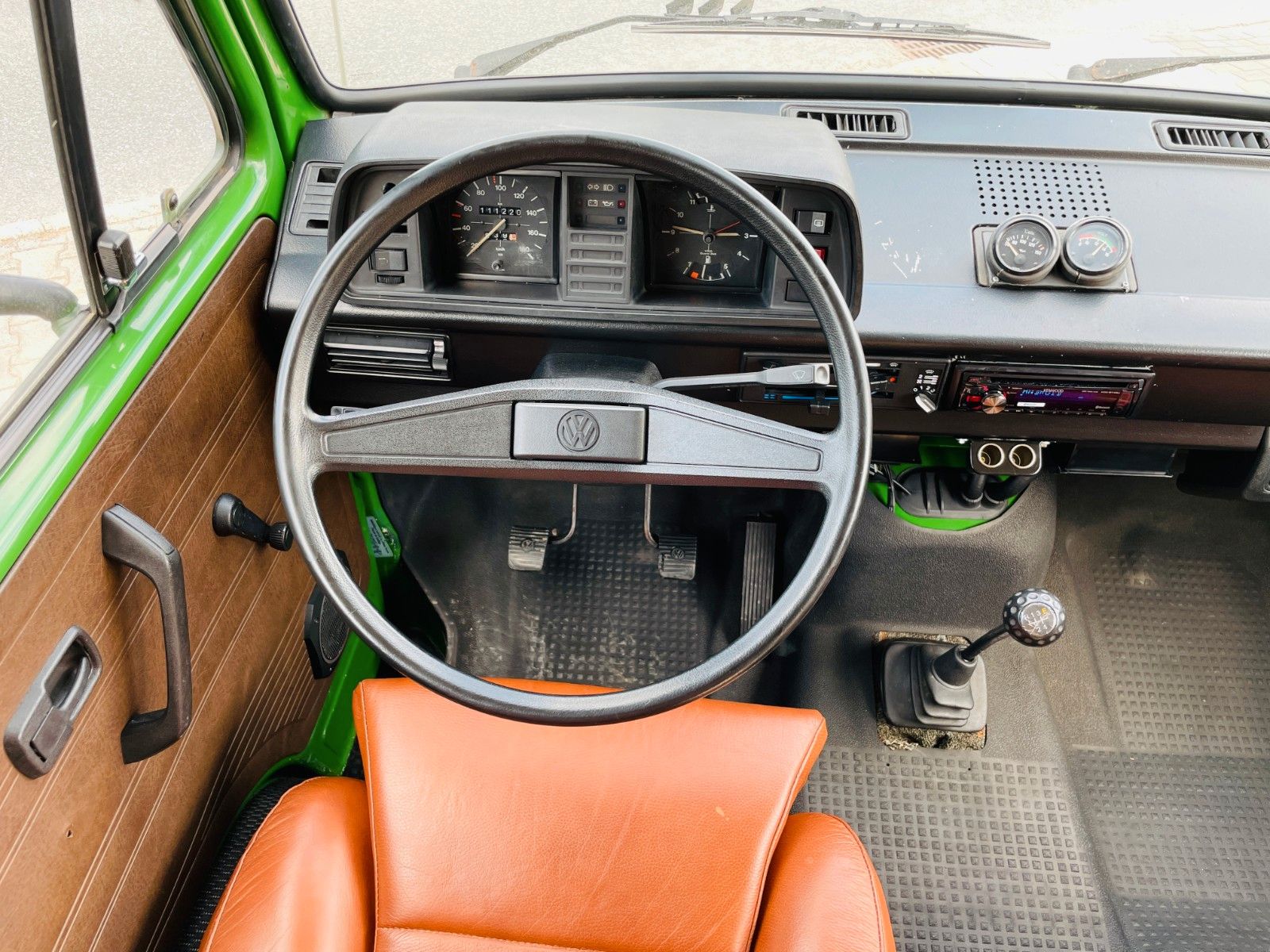 Fahrzeugabbildung Volkswagen T3 Caravelle C - CAMPER - H-Kennzeichen OLDTIMER