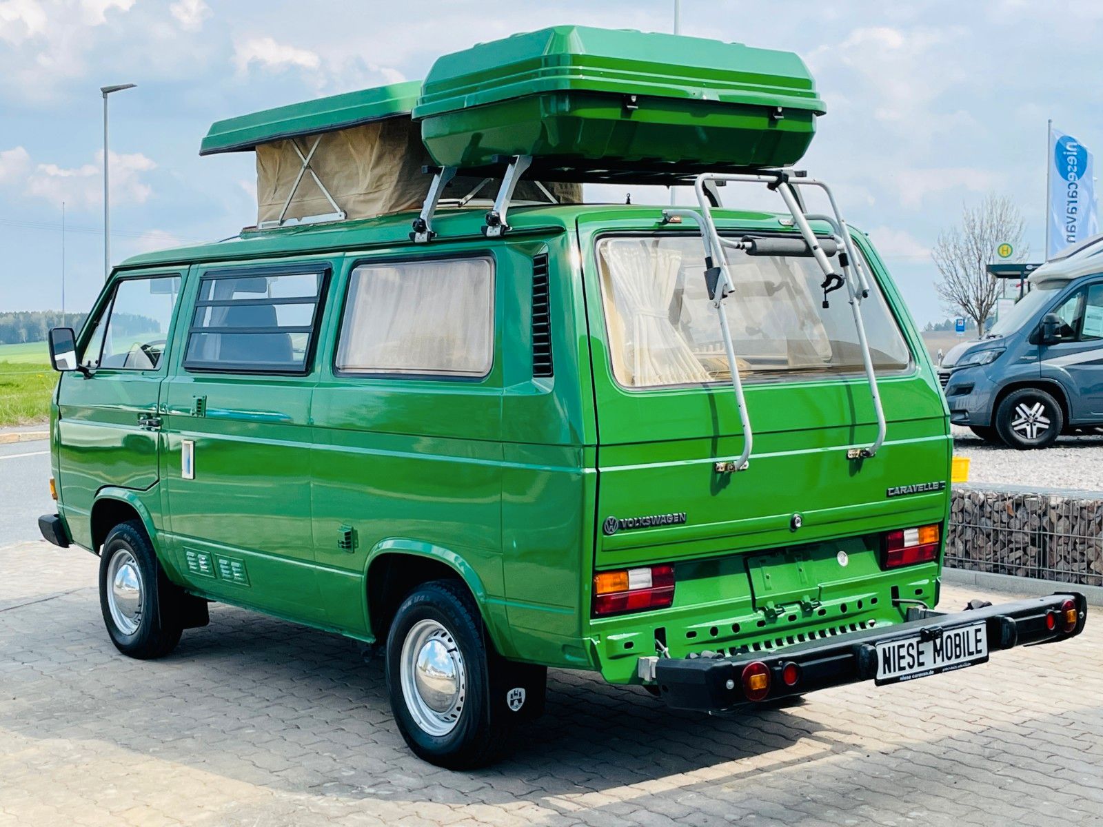 Fahrzeugabbildung Volkswagen T3 Caravelle C - CAMPER - H-Kennzeichen OLDTIMER