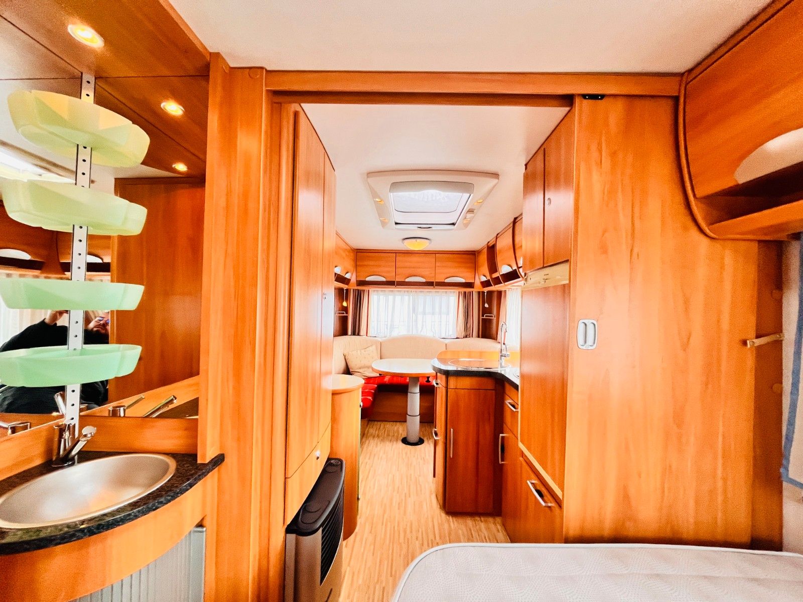 Fahrzeugabbildung HYMER / ERIBA / HYMERCAR NOVA 545 FRANZ.BETT DUSCHE MARKISE