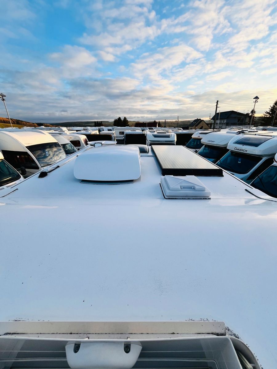 Fahrzeugabbildung Eura Mobil PROFILA RS 660 HB QUERBETT HUBBETT SOLAR