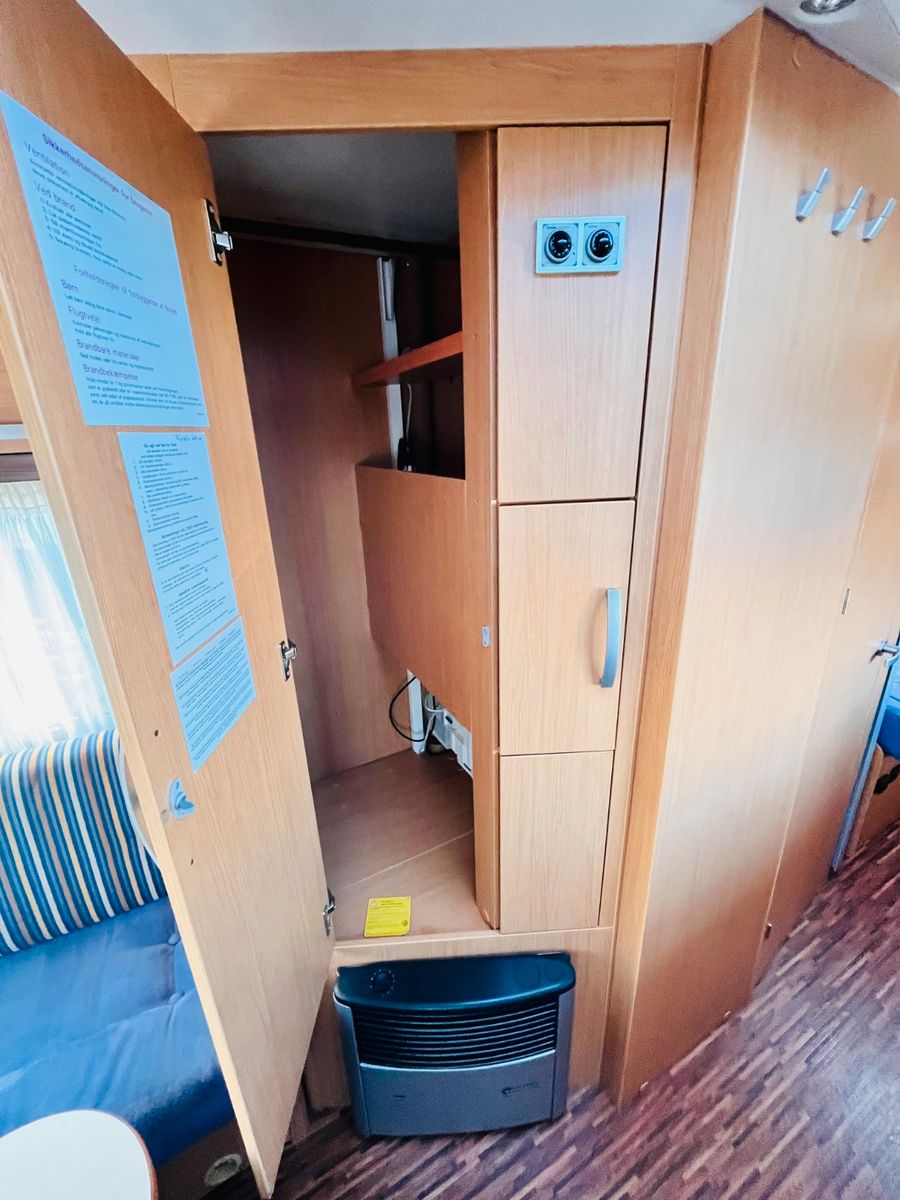 Fahrzeugabbildung HYMER / ERIBA / HYMERCAR SPORTING 530 EINZELBETTEN MARKISE ALUFELGEN