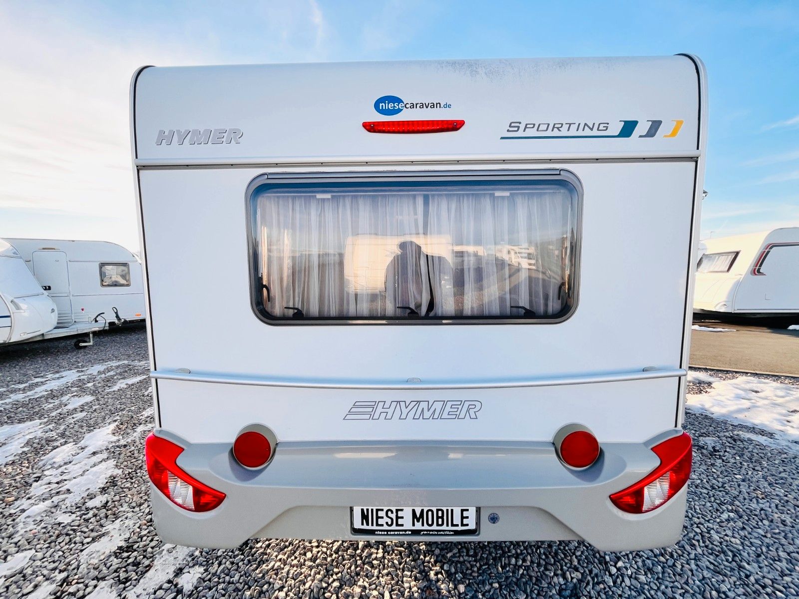Fahrzeugabbildung HYMER / ERIBA / HYMERCAR SPORTING 530 EINZELBETTEN MARKISE ALUFELGEN