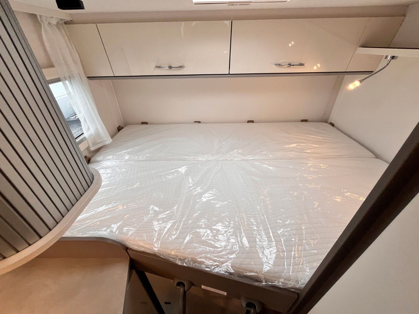 Fahrzeugabbildung Etrusco V 5.9.DR 6m QUERBETT GARAGE MARKISE ALUFELGEN