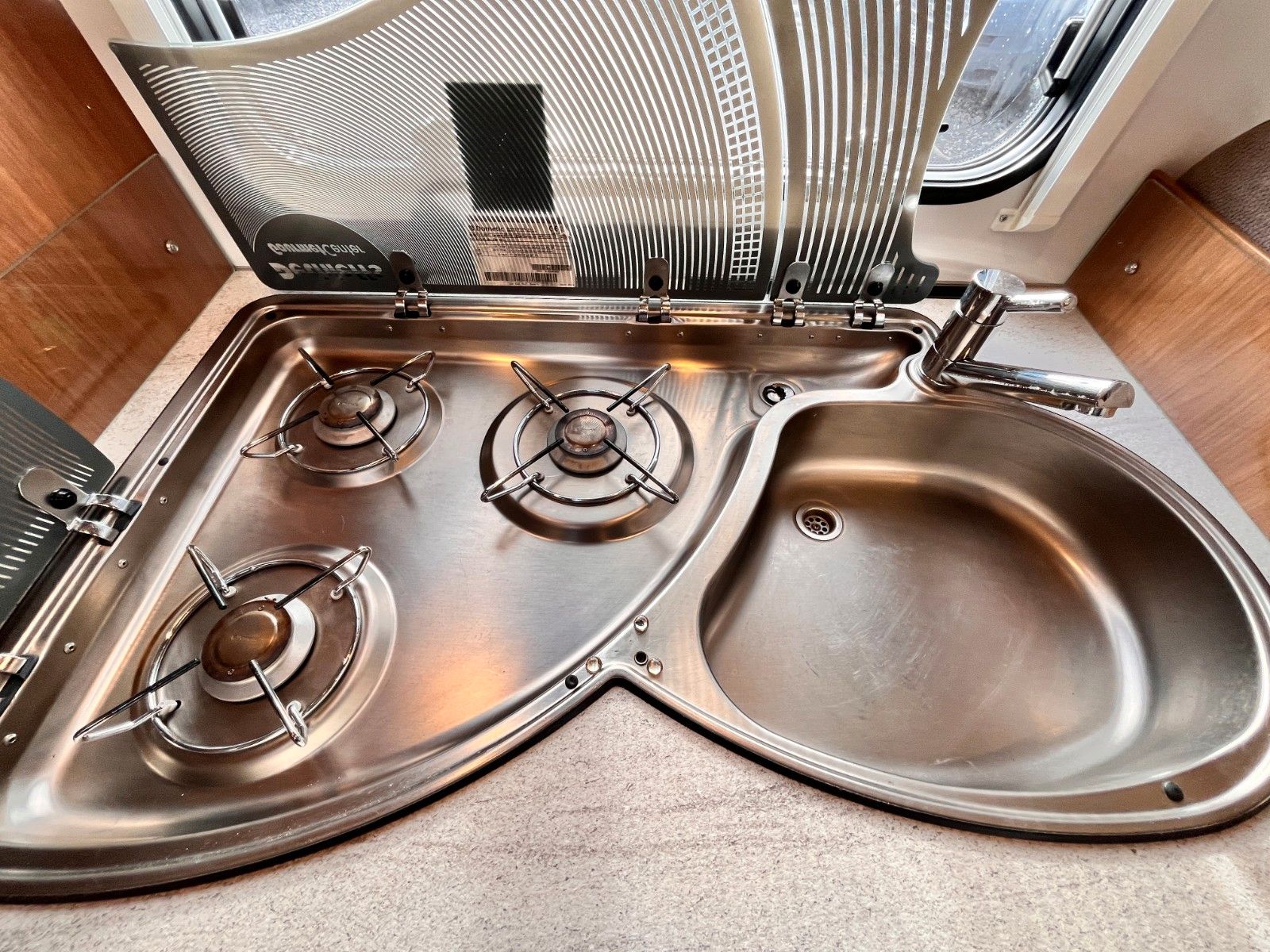 Fahrzeugabbildung Dethleffs MAGIC EDITION T 7151-4 EINZELBETTEN HUBBETT SAT