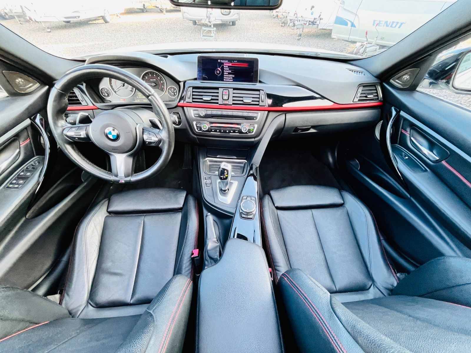 Fahrzeugabbildung BMW ActiveHybrid 3 *6ZYLINDER*3LITER*M-PAKET*