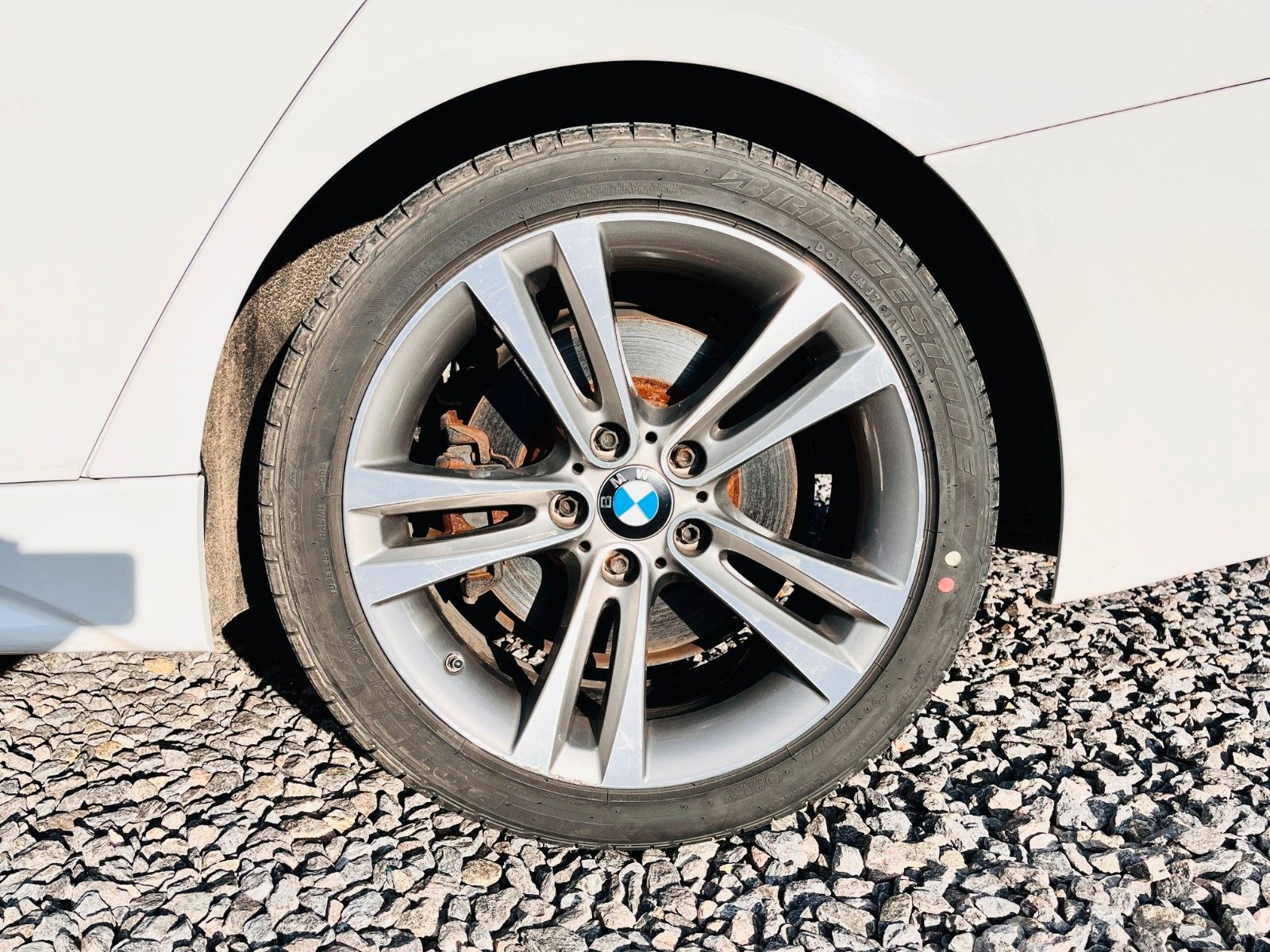 Fahrzeugabbildung BMW ActiveHybrid 3 *6ZYLINDER*3LITER*M-PAKET*