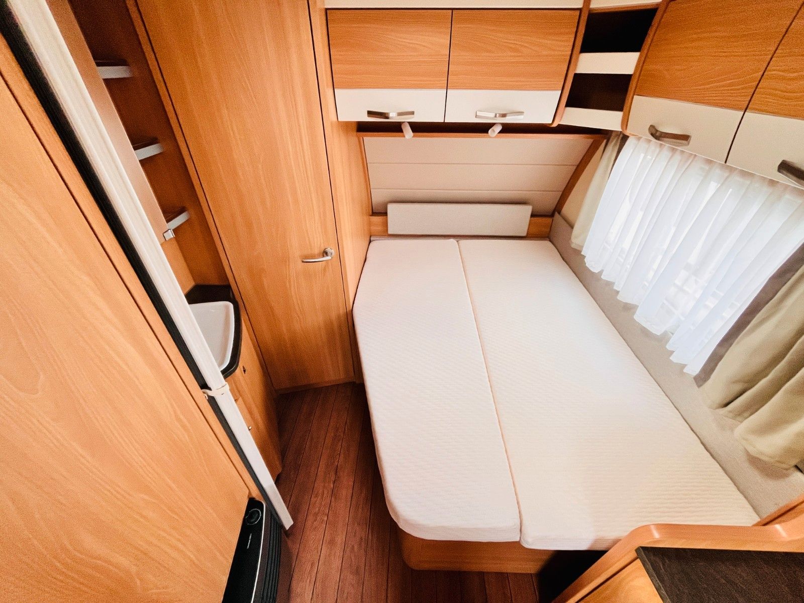 Fahrzeugabbildung Knaus SÜDWIND 500FVU SILVER SELECTION FRANZ.BETT MOVER
