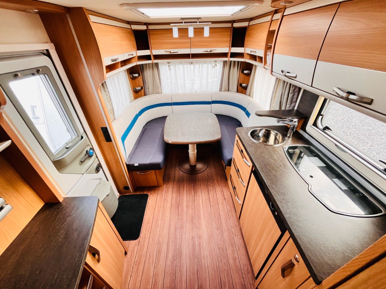 Fahrzeugabbildung Knaus SÜDWIND 500FVU SILVER SELECTION FRANZ.BETT MOVER