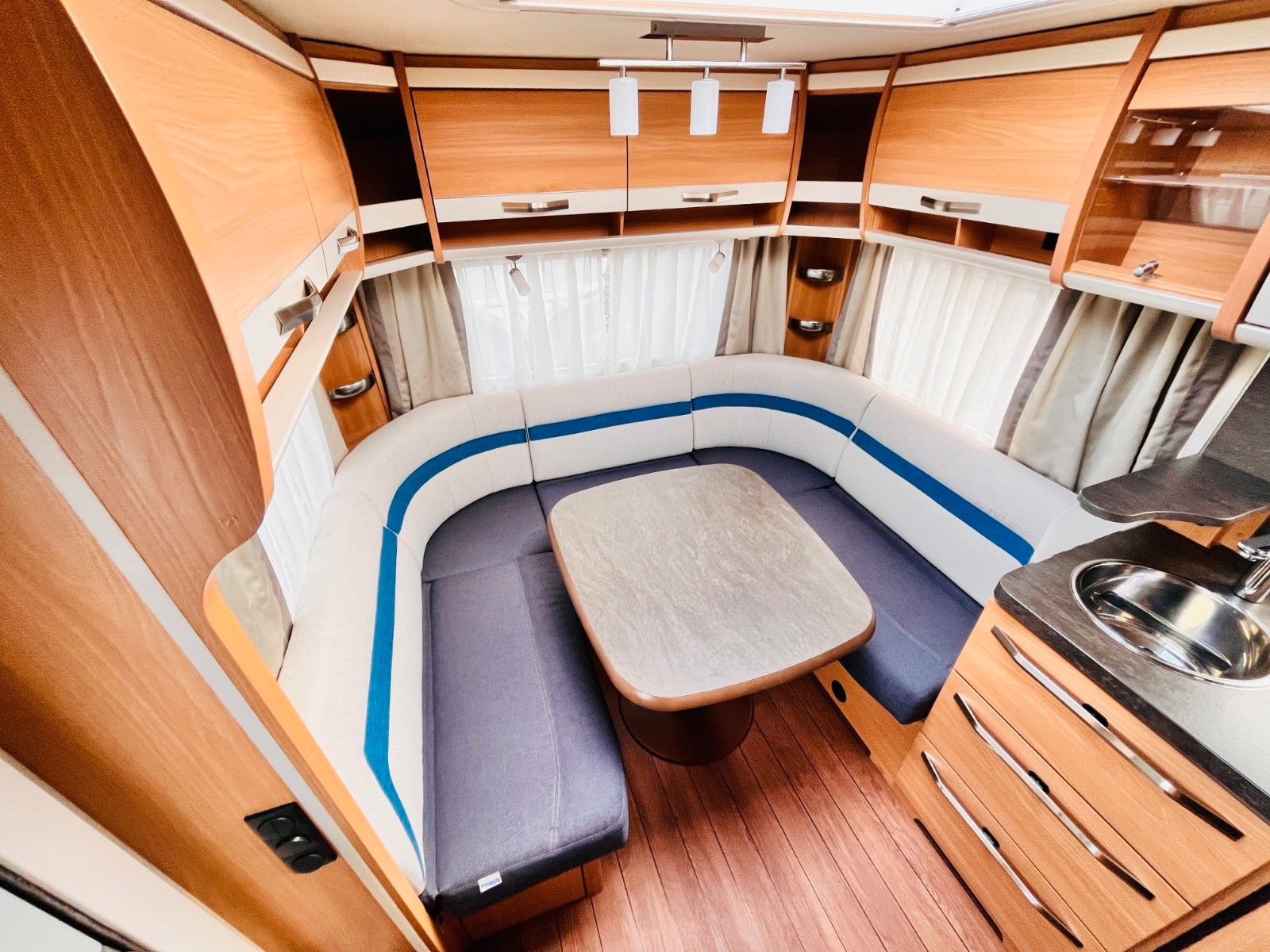 Fahrzeugabbildung Knaus SÜDWIND 500FVU SILVER SELECTION FRANZ.BETT MOVER