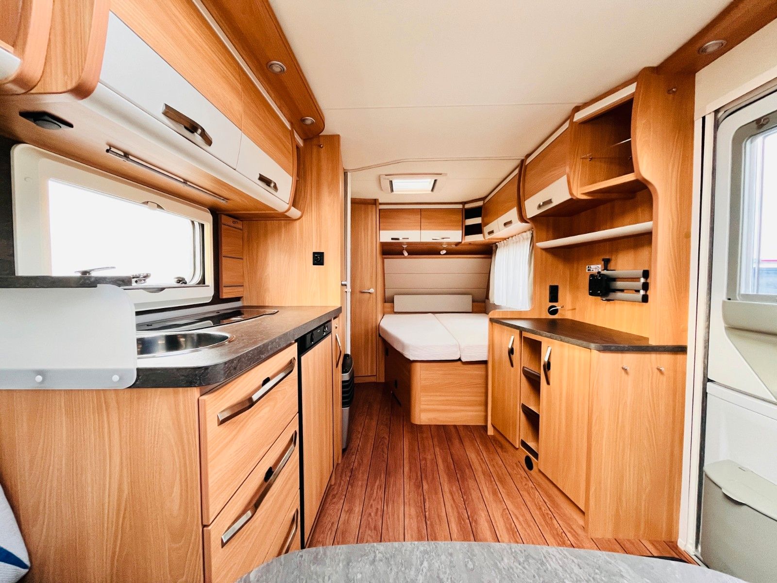 Fahrzeugabbildung Knaus SÜDWIND 500FVU SILVER SELECTION FRANZ.BETT MOVER