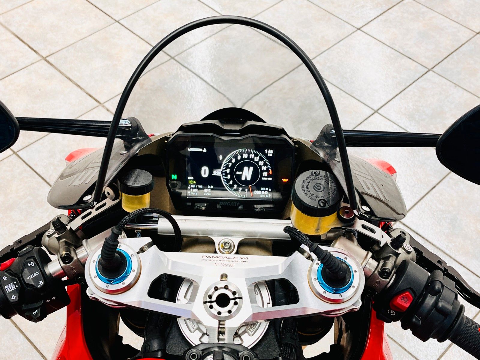Fahrzeugabbildung Ducati Panigale V4 25 Anniversario 916 (326/500)