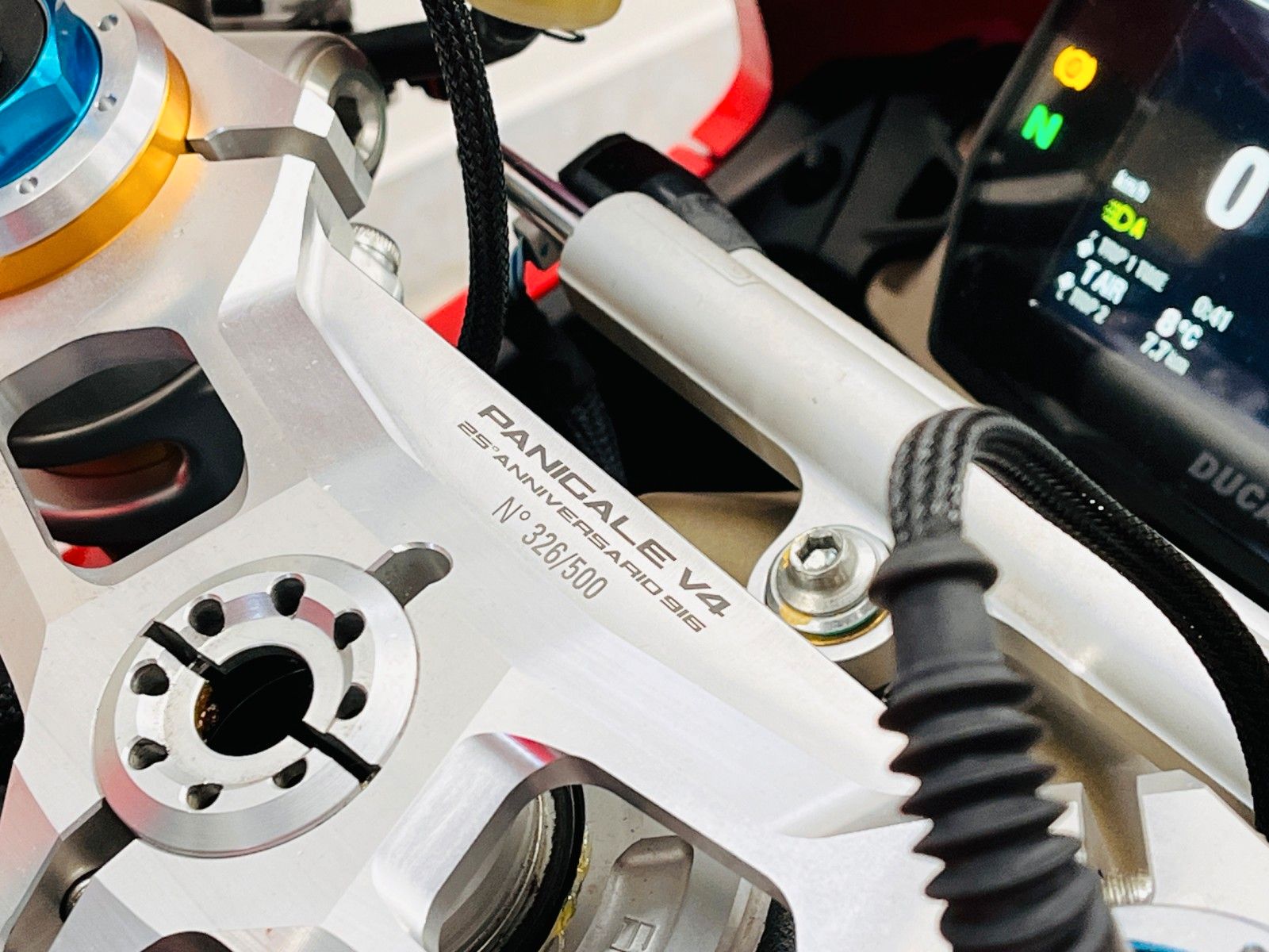 Fahrzeugabbildung Ducati Panigale V4 25 Anniversario 916 (326/500)