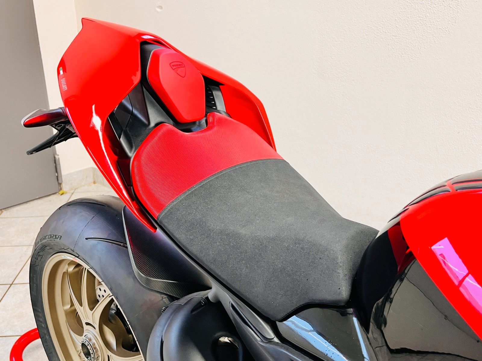 Fahrzeugabbildung Ducati Panigale V4 25 Anniversario 916 (326/500)