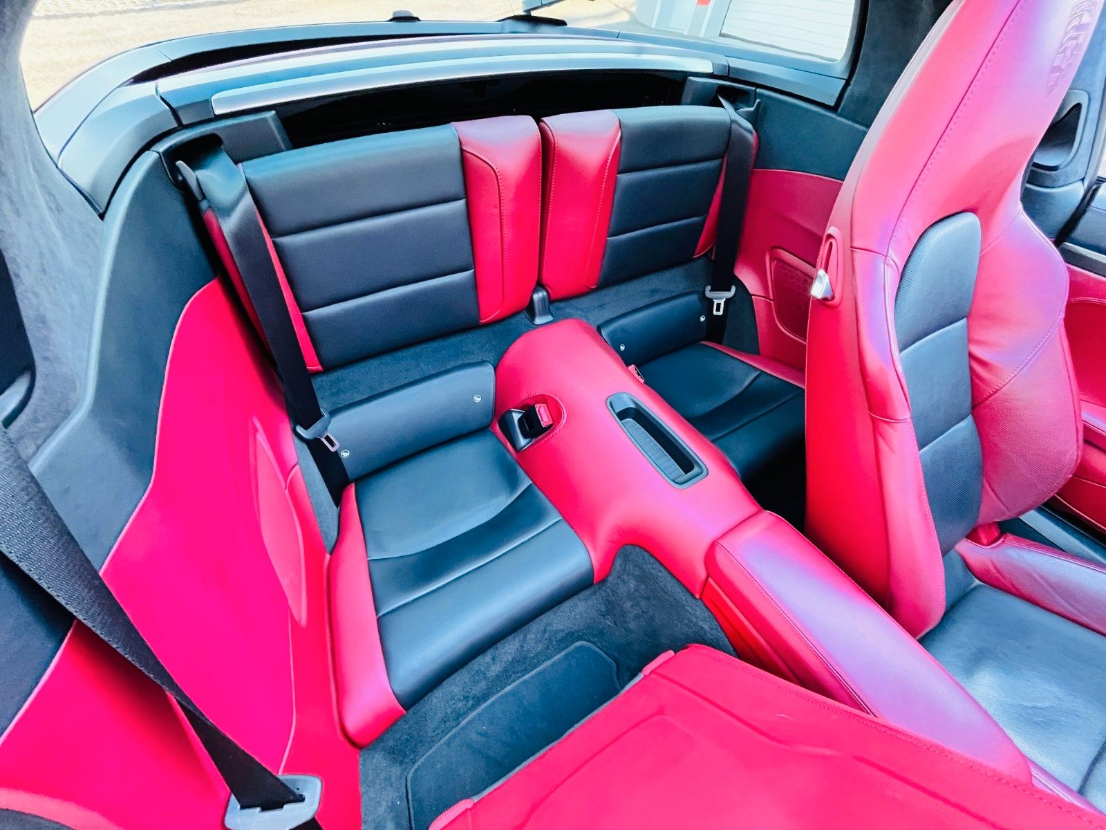 Fahrzeugabbildung Porsche 991.2 911 Targa 4 GTS *LIFT*PDCC*CHRONO*BOSE*