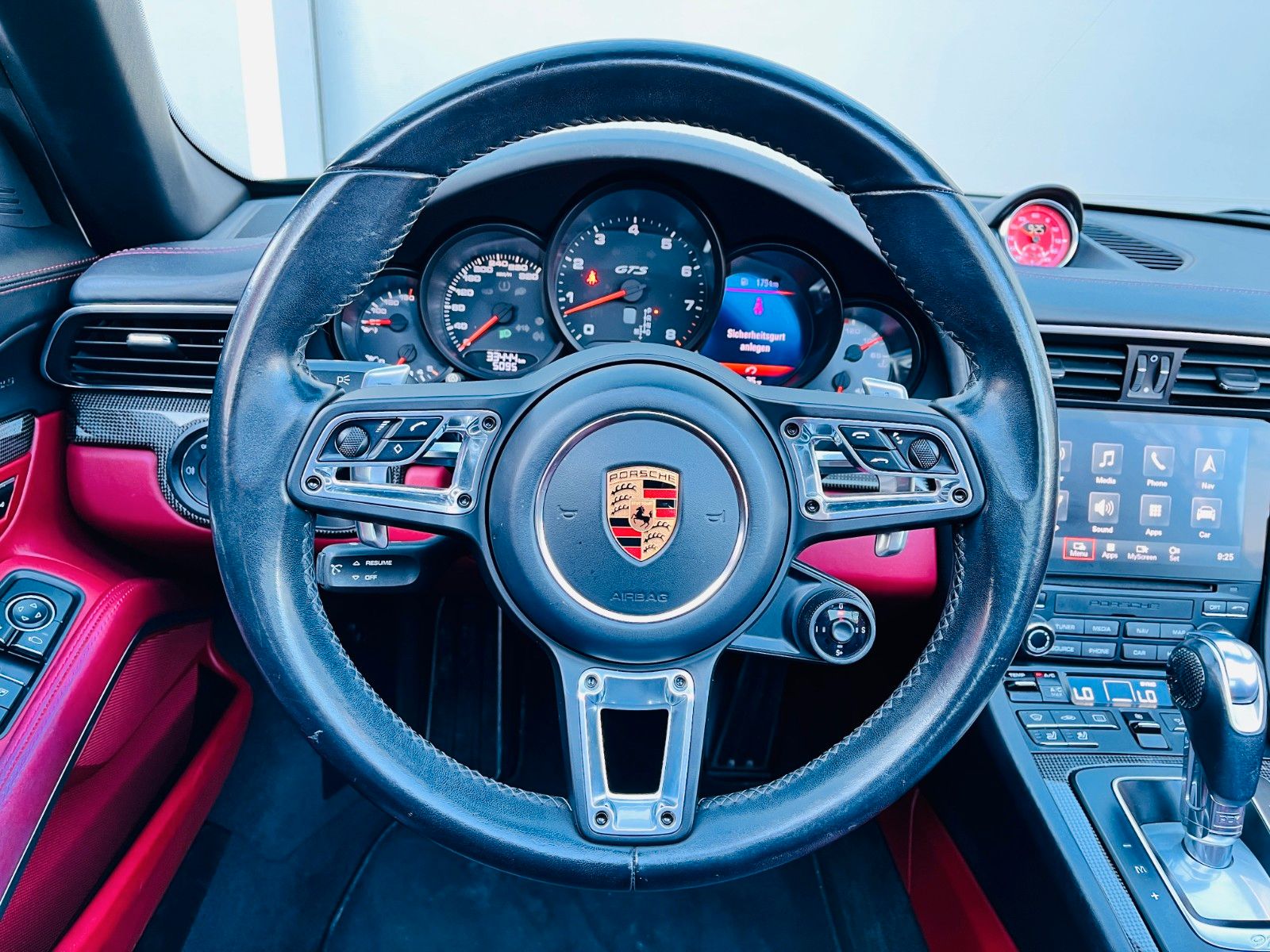 Fahrzeugabbildung Porsche 991.2 911 Targa 4 GTS *LIFT*PDCC*CHRONO*BOSE*
