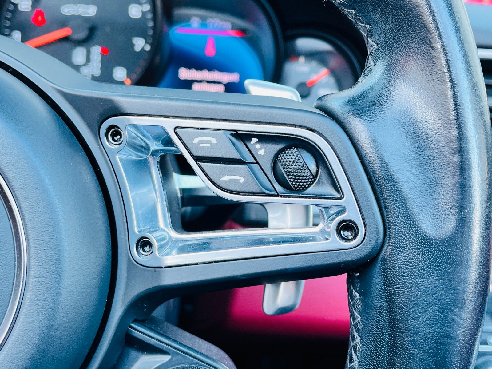 Fahrzeugabbildung Porsche 991.2 911 Targa 4 GTS *LIFT*PDCC*CHRONO*BOSE*