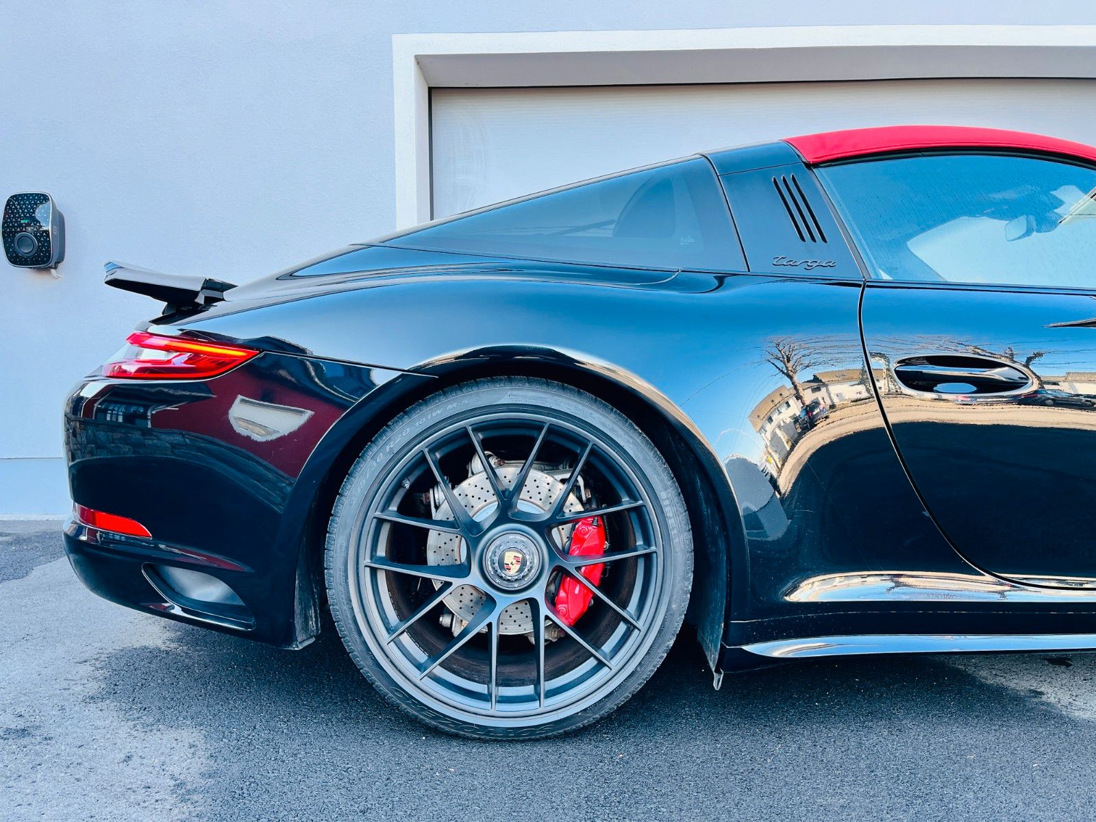 Fahrzeugabbildung Porsche 991.2 911 Targa 4 GTS *LIFT*PDCC*CHRONO*BOSE*
