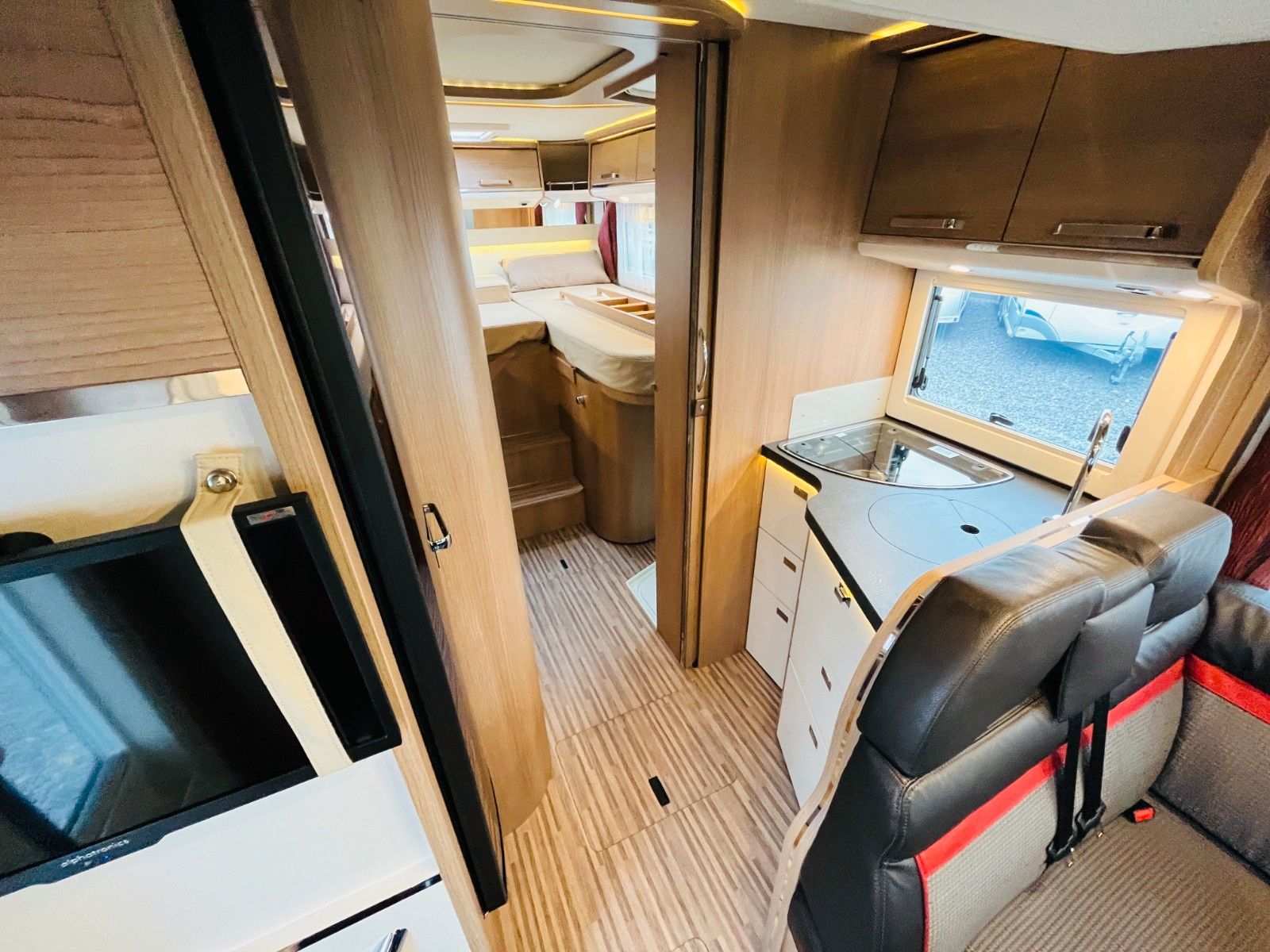 Fahrzeugabbildung Malibu T 440 LE EINZELBETTEN + HUBBETT + RAUMBAD