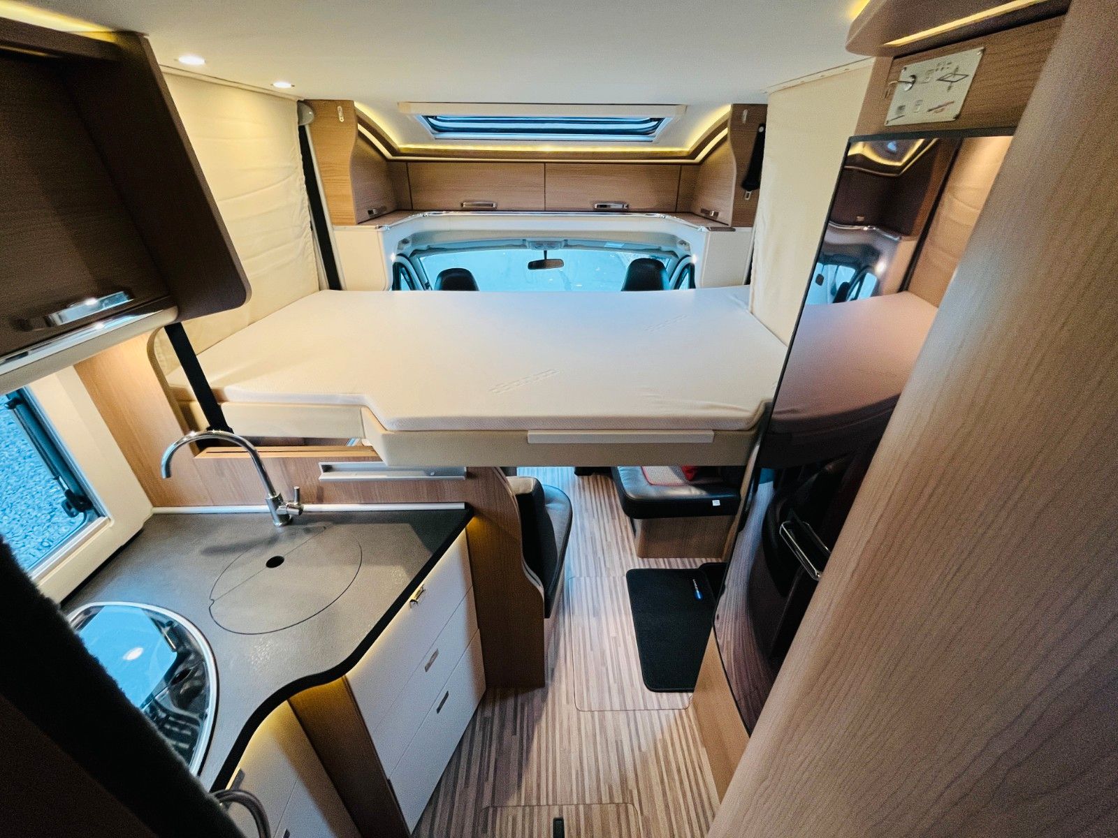 Fahrzeugabbildung Malibu T 440 LE EINZELBETTEN + HUBBETT + RAUMBAD