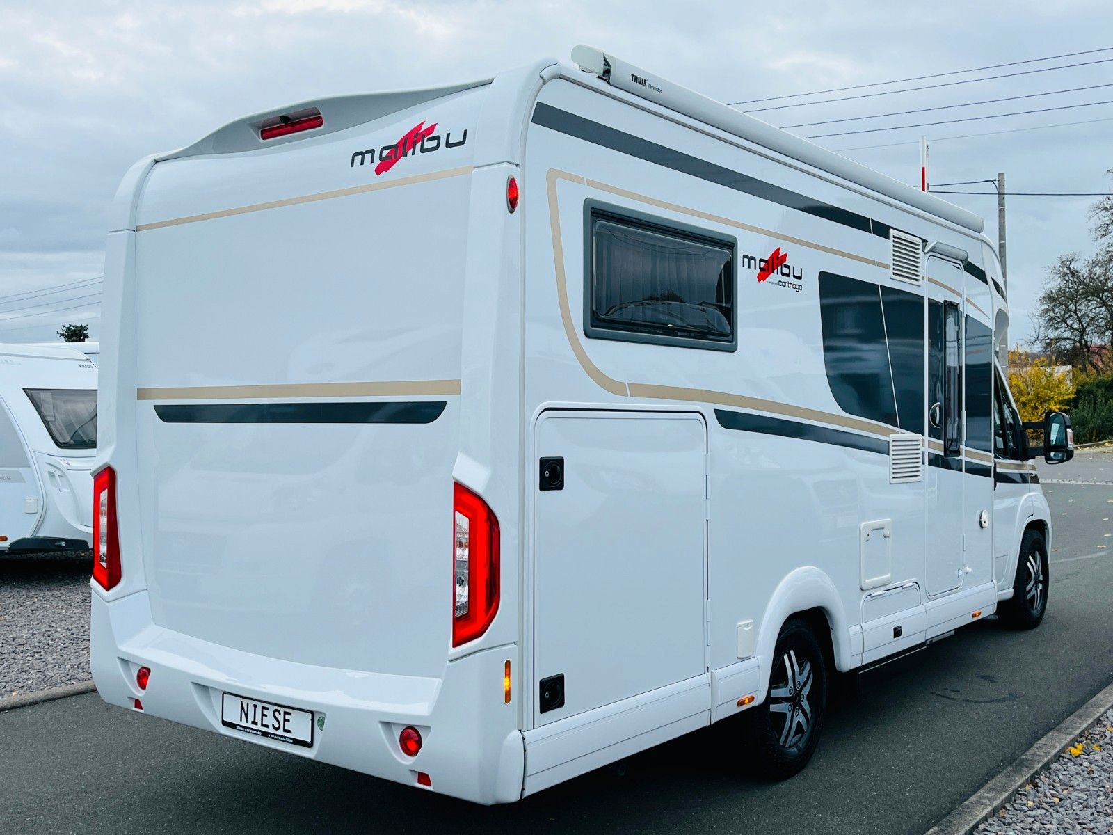 Fahrzeugabbildung Malibu T 440 LE EINZELBETTEN + HUBBETT + RAUMBAD
