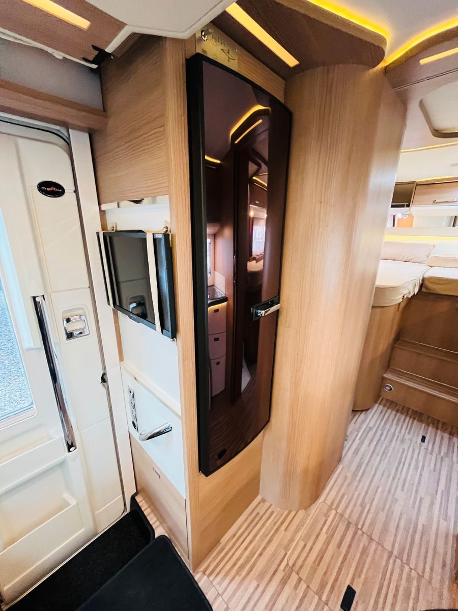 Fahrzeugabbildung Malibu T 440 LE EINZELBETTEN + HUBBETT + RAUMBAD