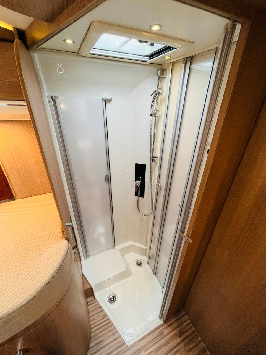 Fahrzeugabbildung Malibu T 440 LE EINZELBETTEN + HUBBETT + RAUMBAD