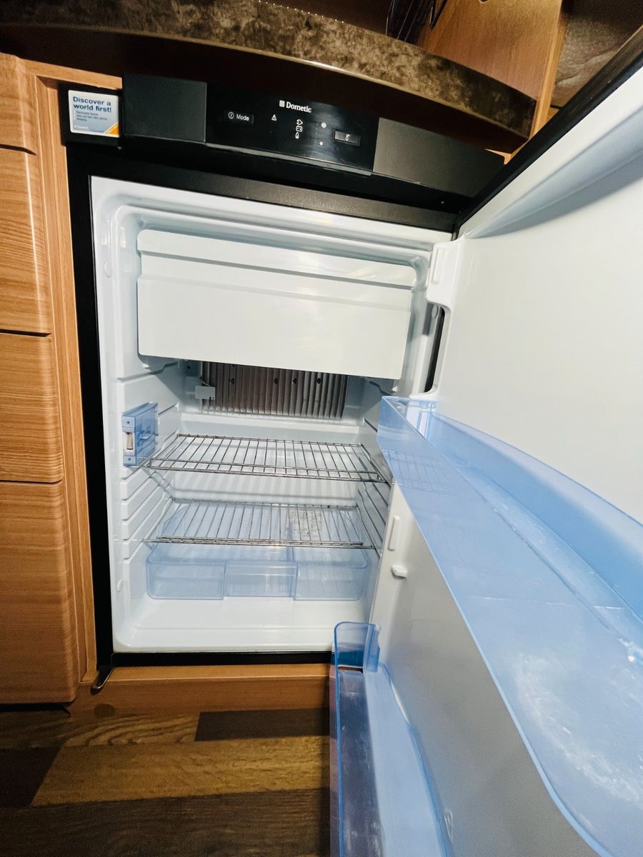Fahrzeugabbildung Knaus SKY TI 650 MEG EINZELBETTEN MARKISE